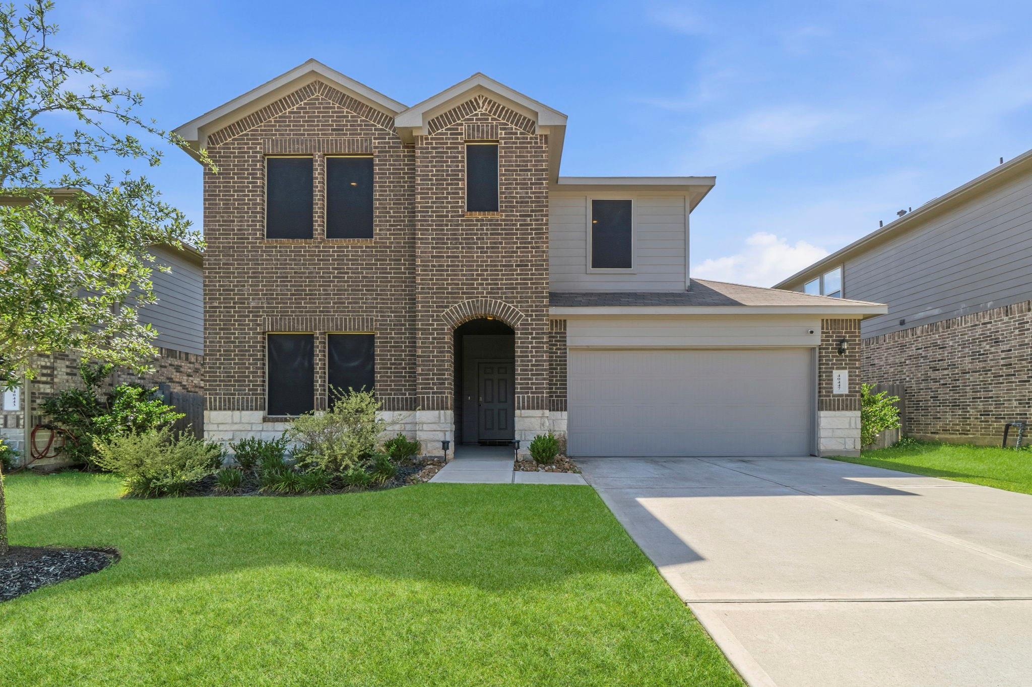 40447 Garden Heights Lane — photo