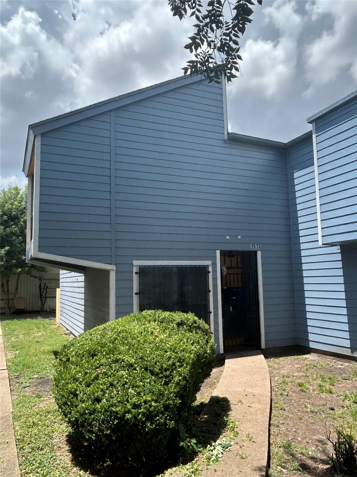 5625 Antoine Drive #1515 — photo