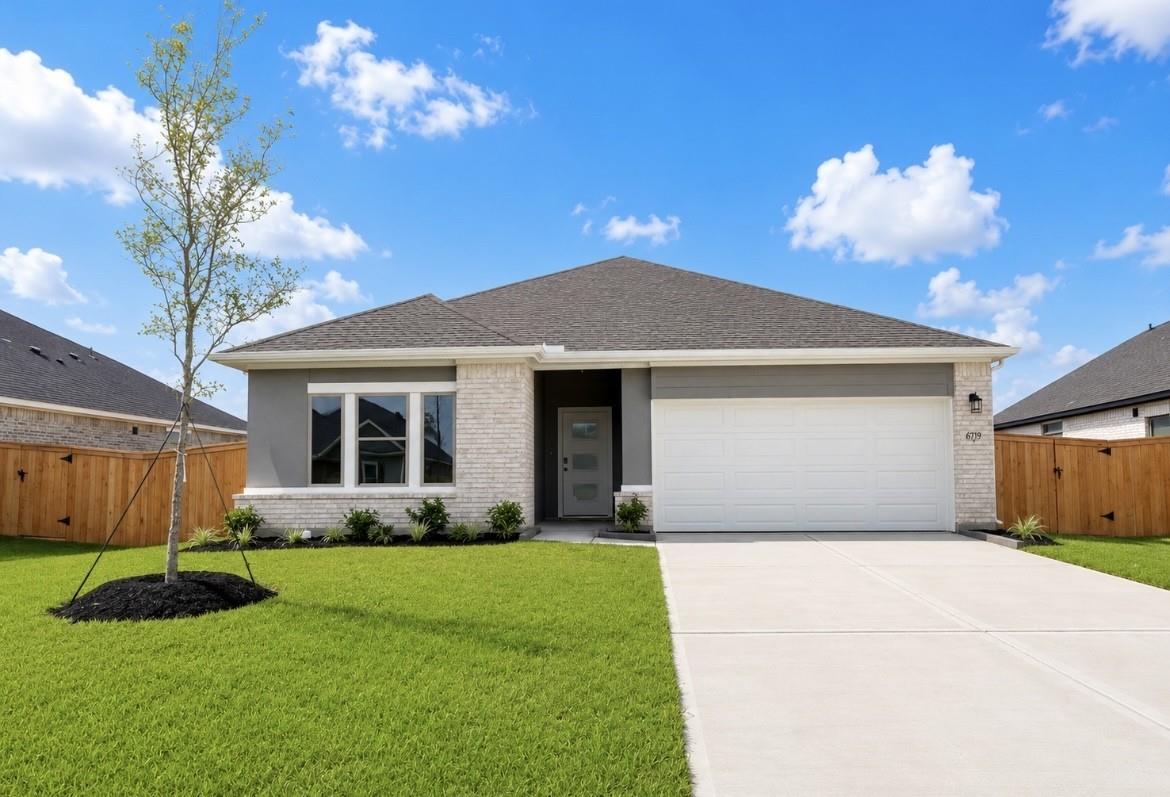 6719 Pebble Bluff Court — photo