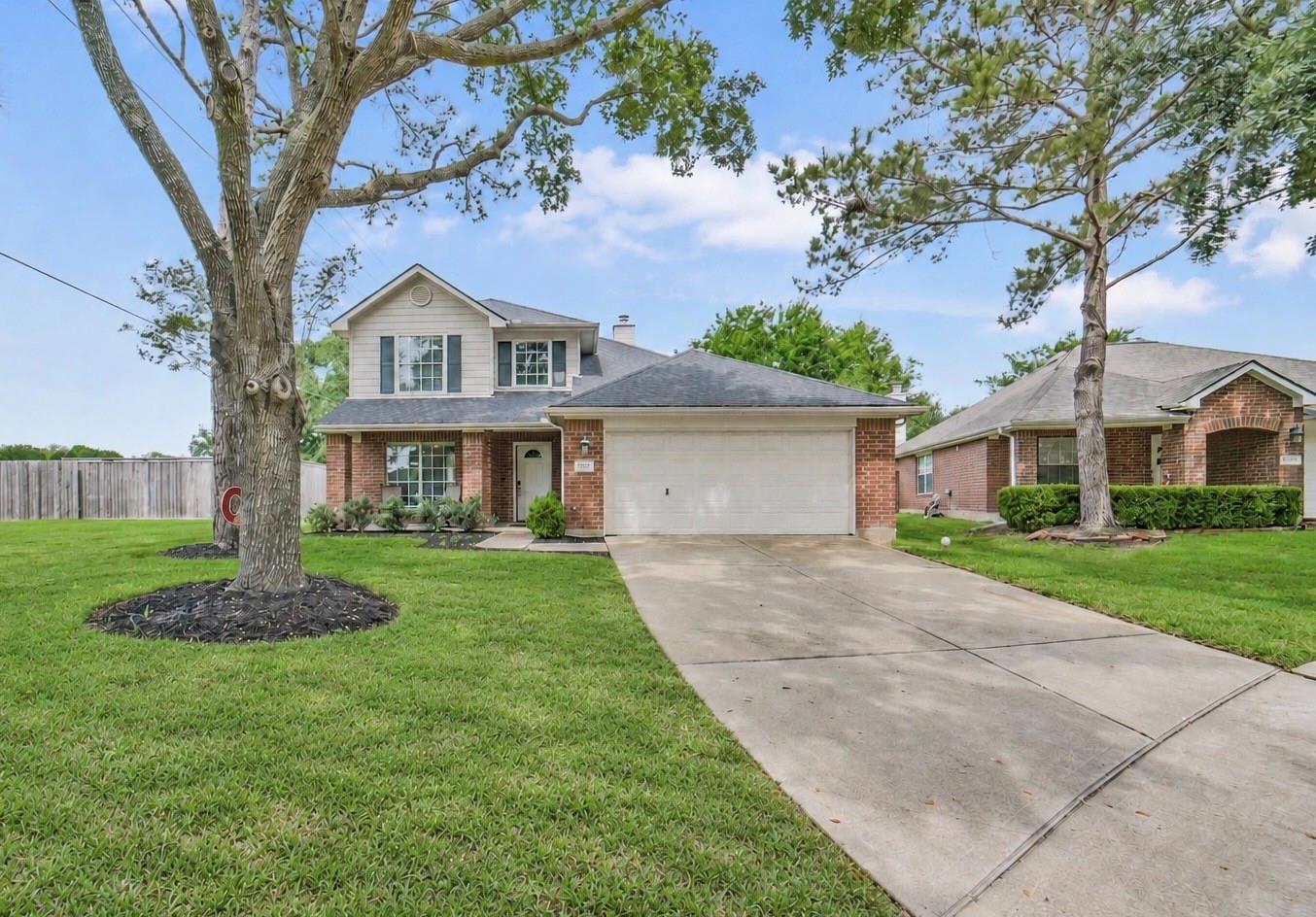 3238 Banksfield Court — photo