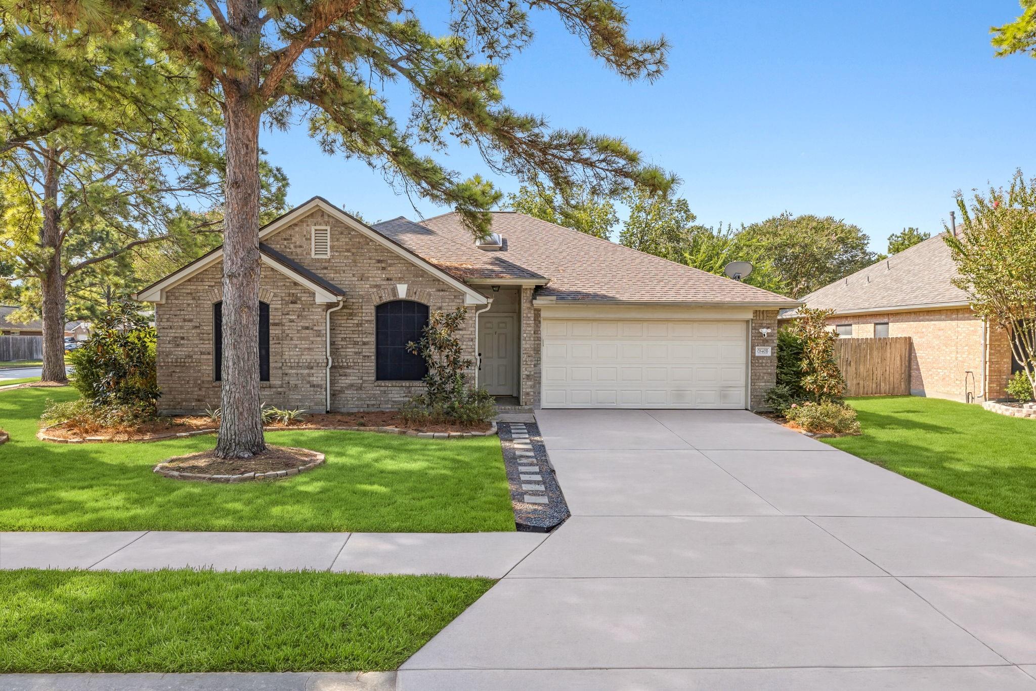 18403 Maple Mill Drive — photo