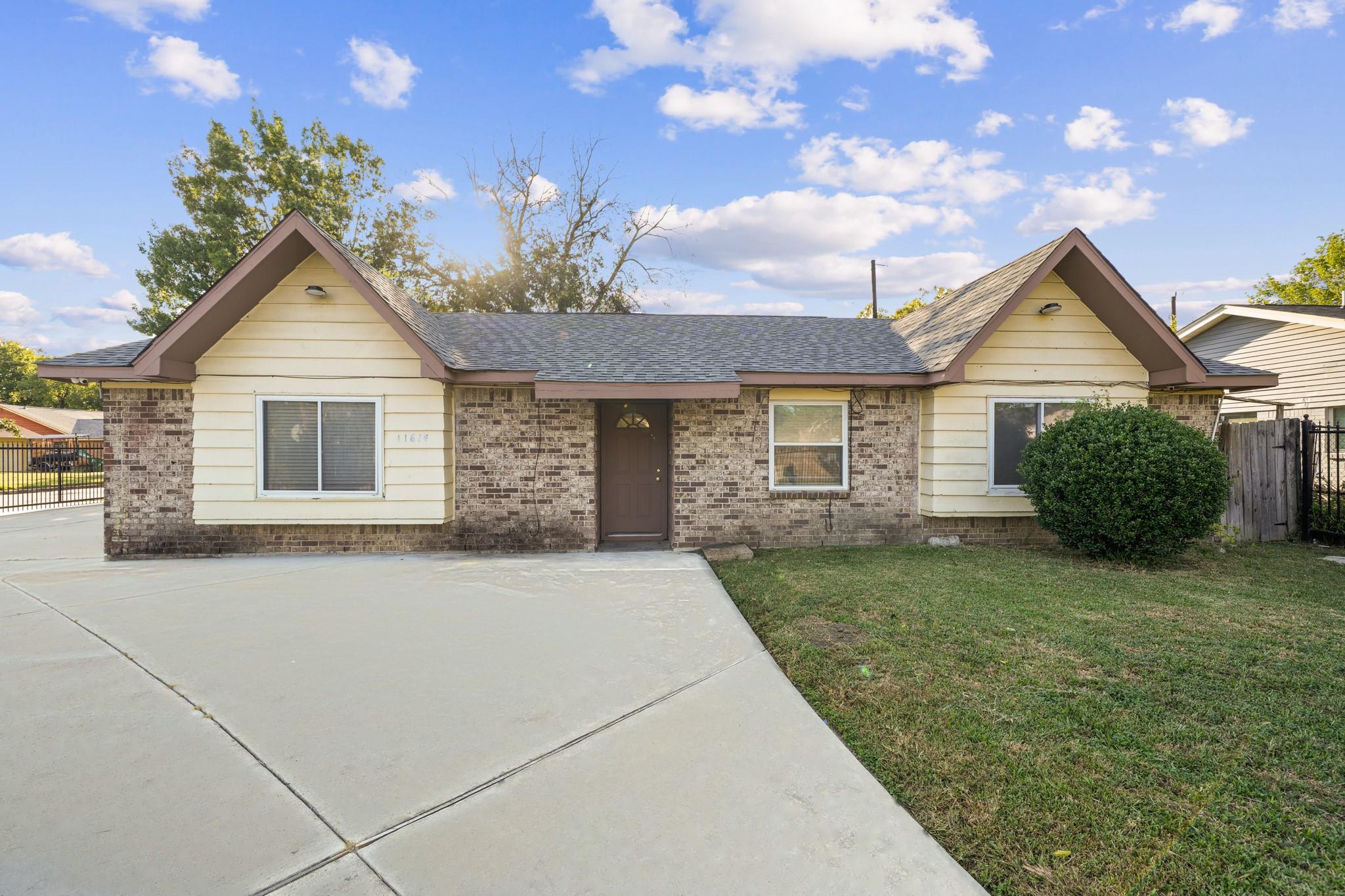 11614 Sandrock Drive — photo