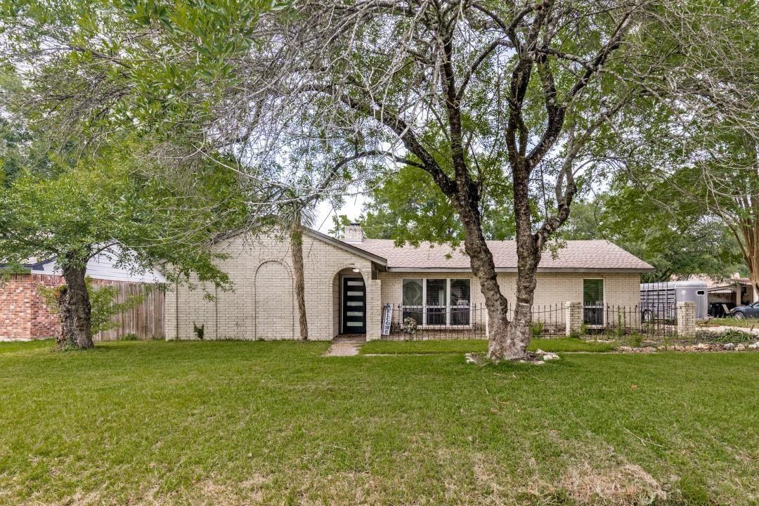 2511 River Ridge — photo
