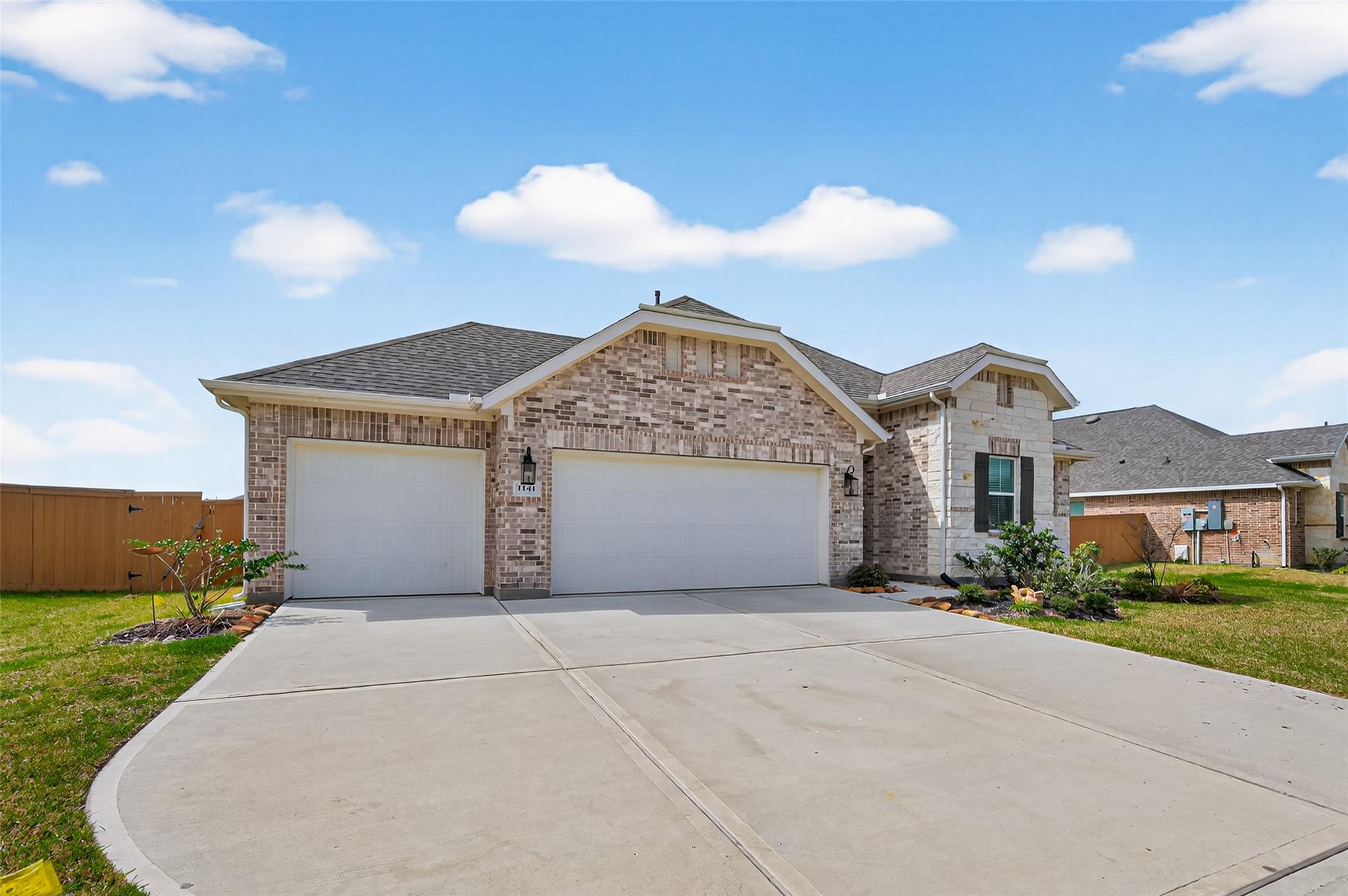 1141 Imperial Ranch Way — photo