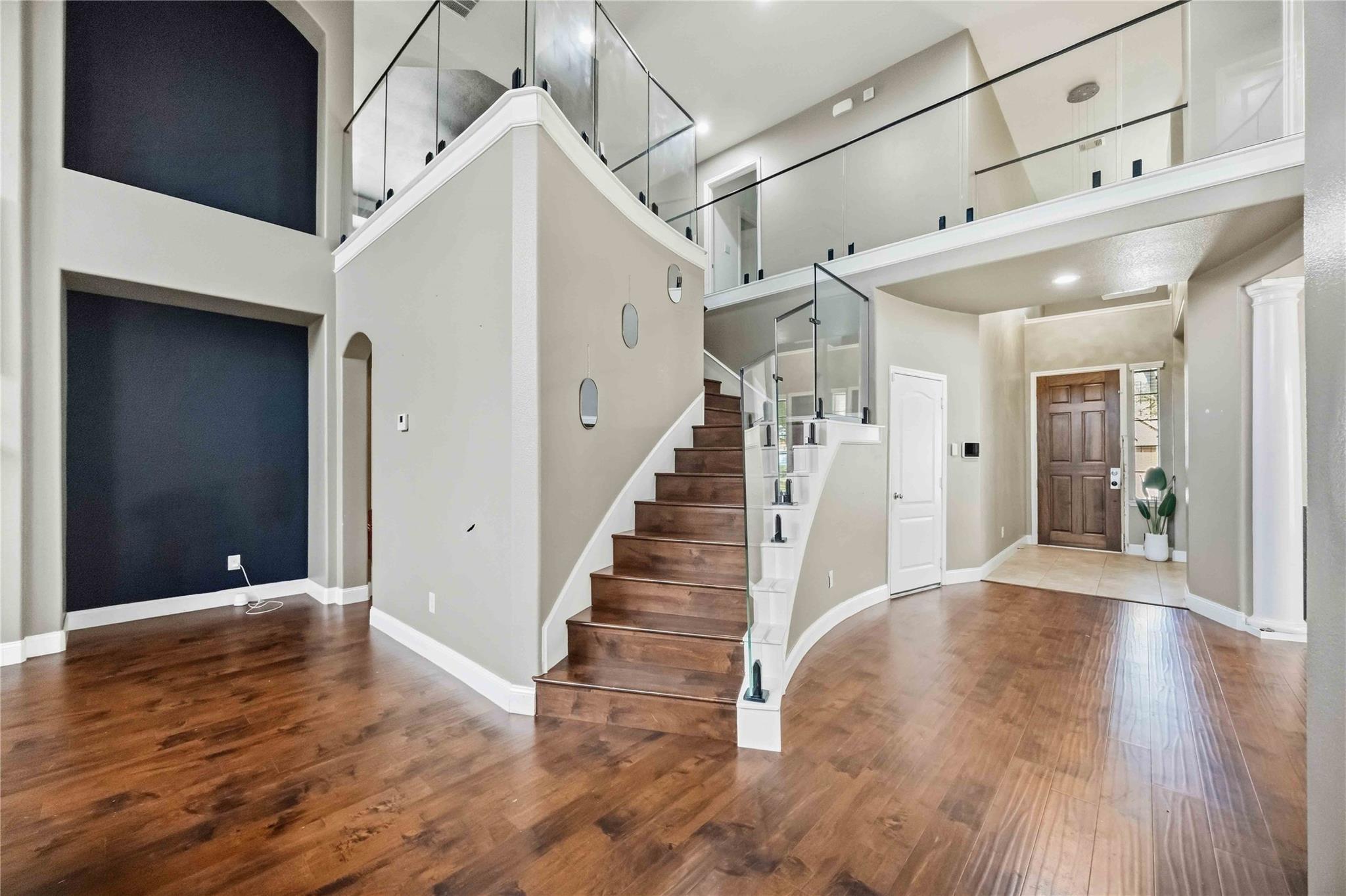2522 Crystal Shore Drive — photo