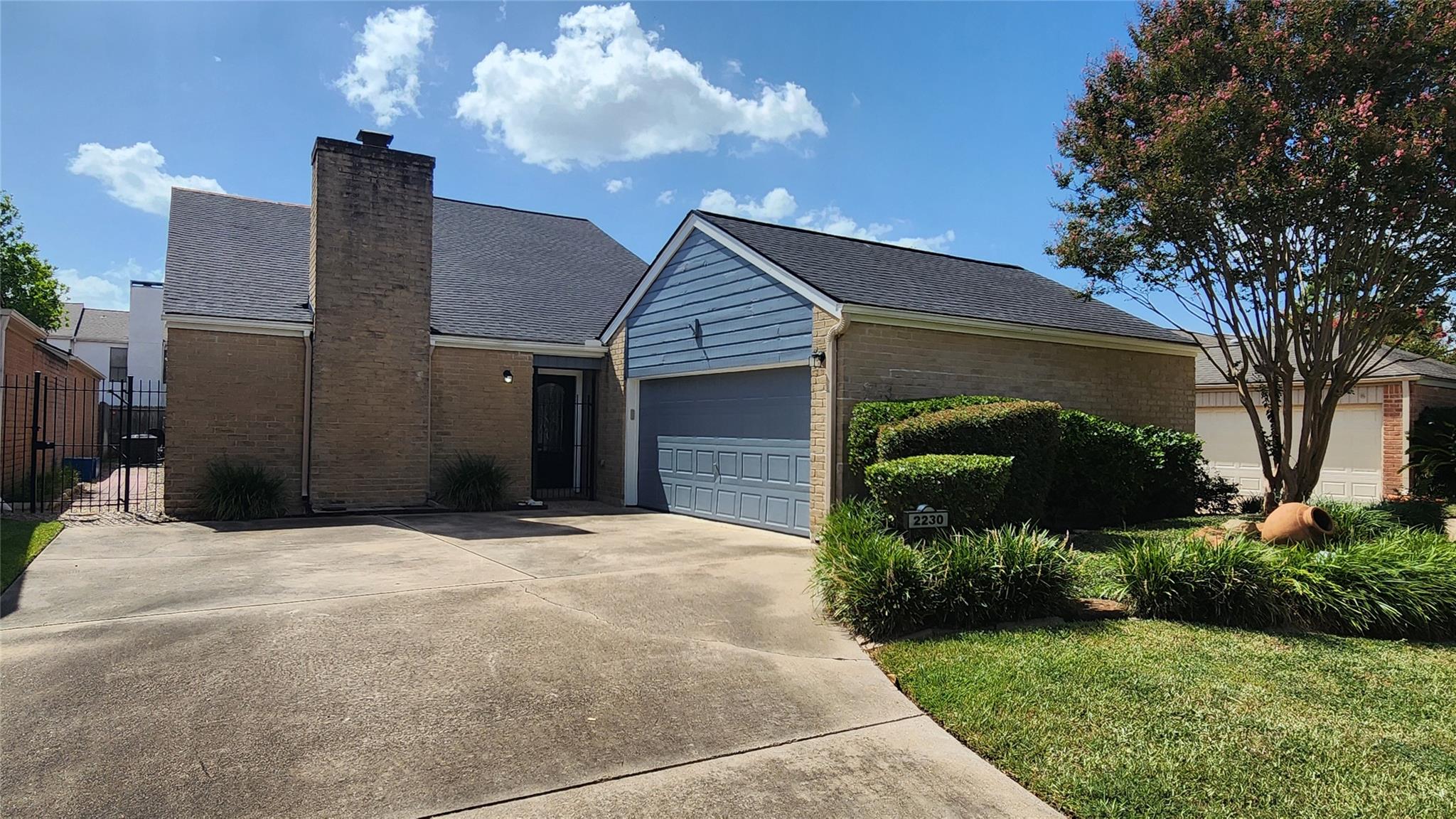 2230 Ashford Hollow Lane — photo