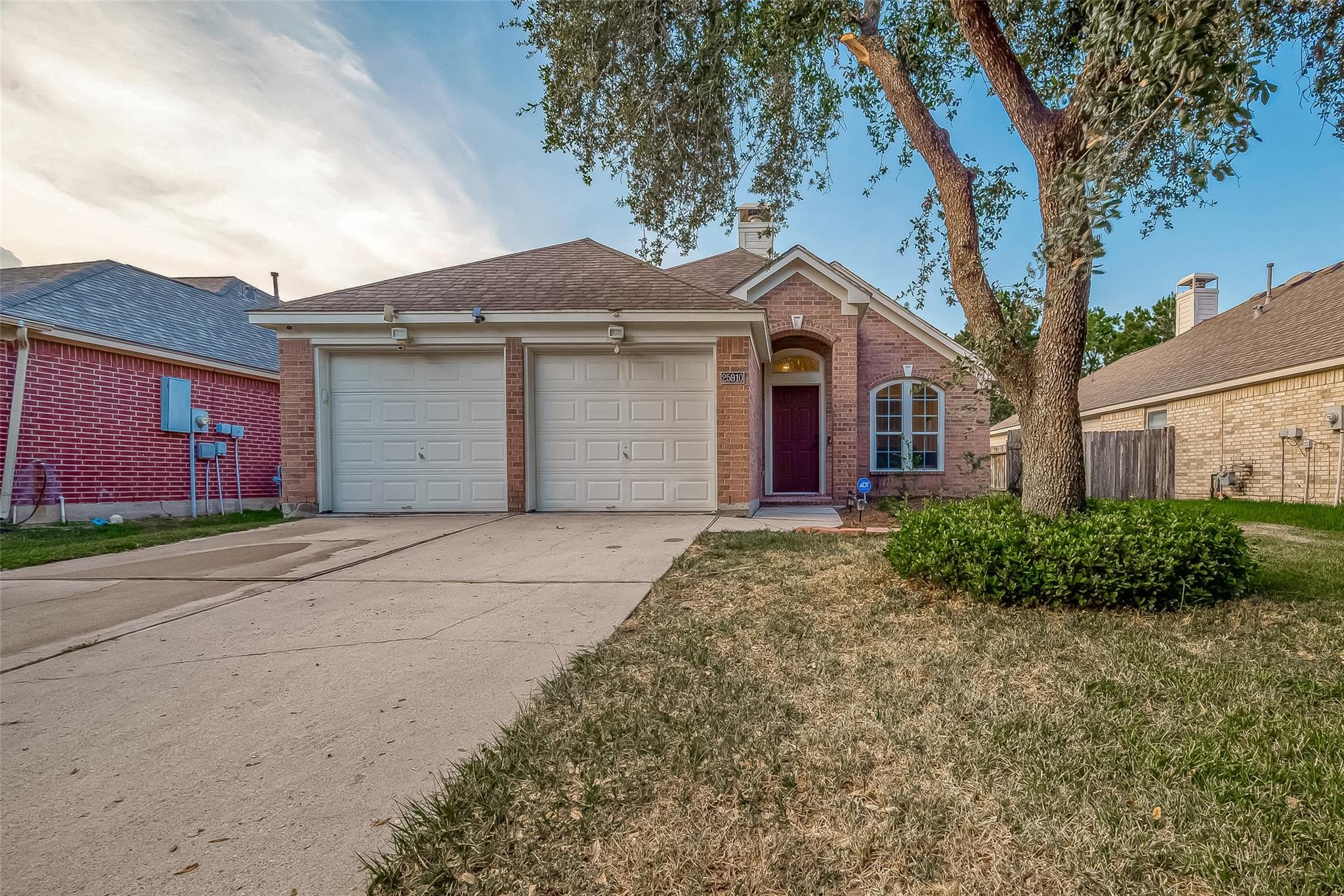 25910 Palmdale Estate Drive — photo