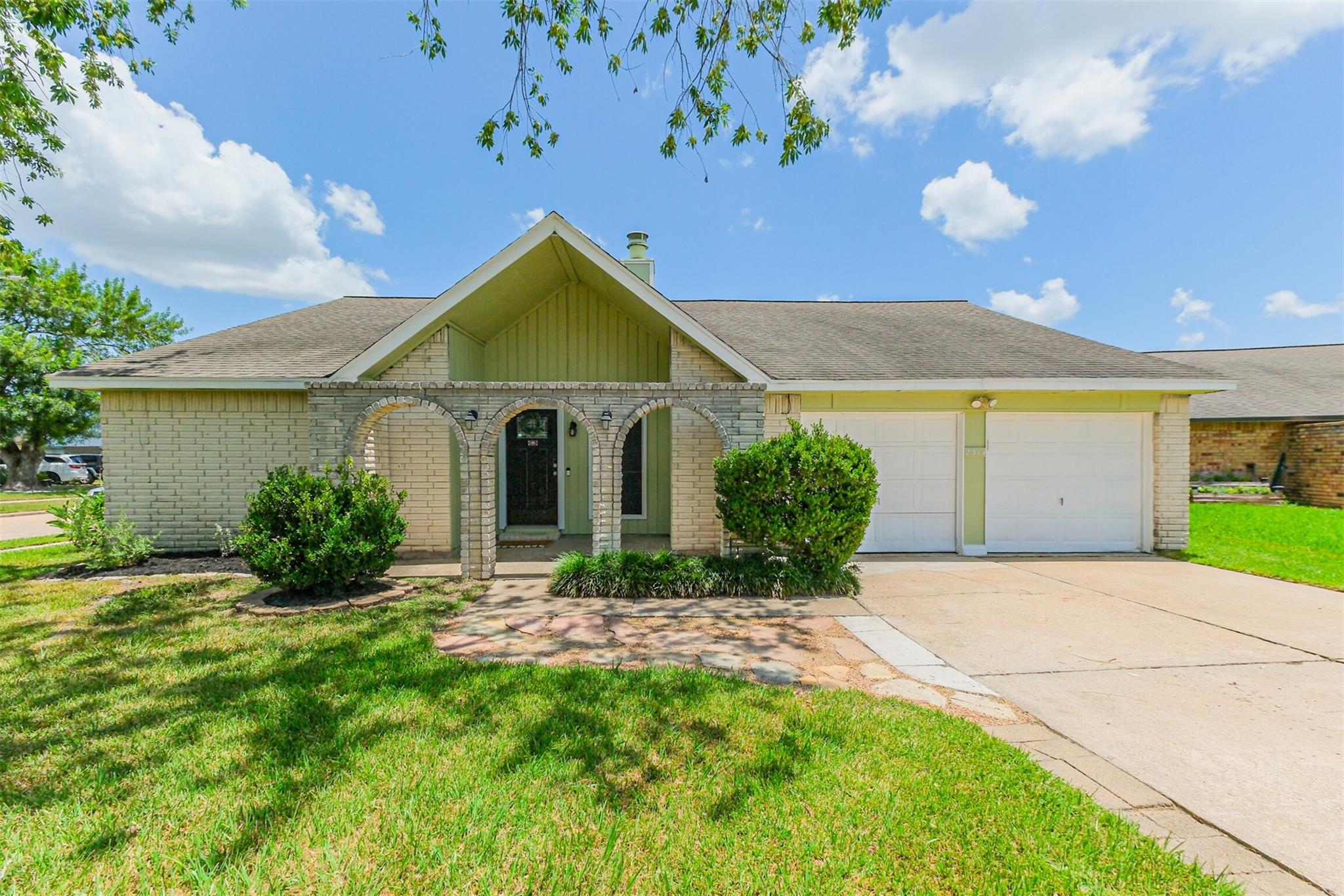 2314 Pepperweed Drive — photo