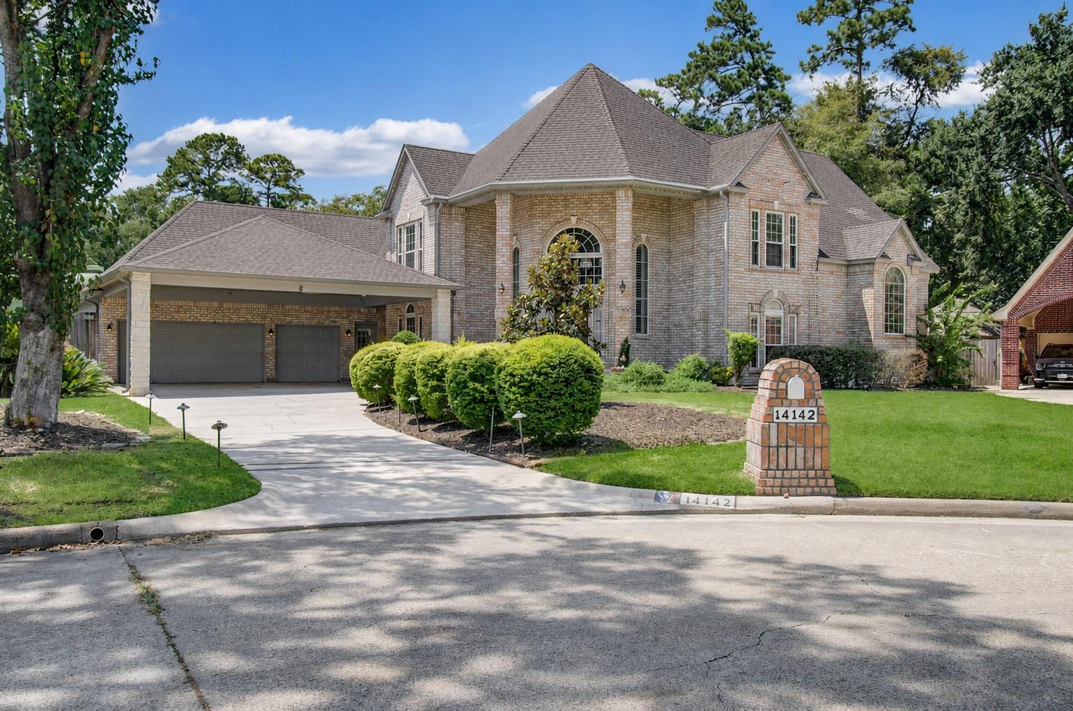 14142 Champion Village Drive — photo