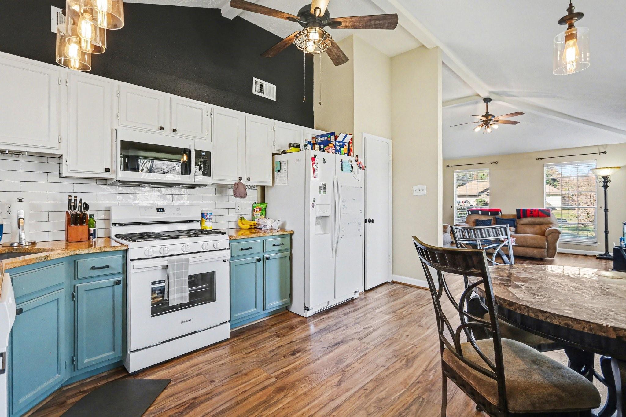 10011 Sand Pass Lane — photo