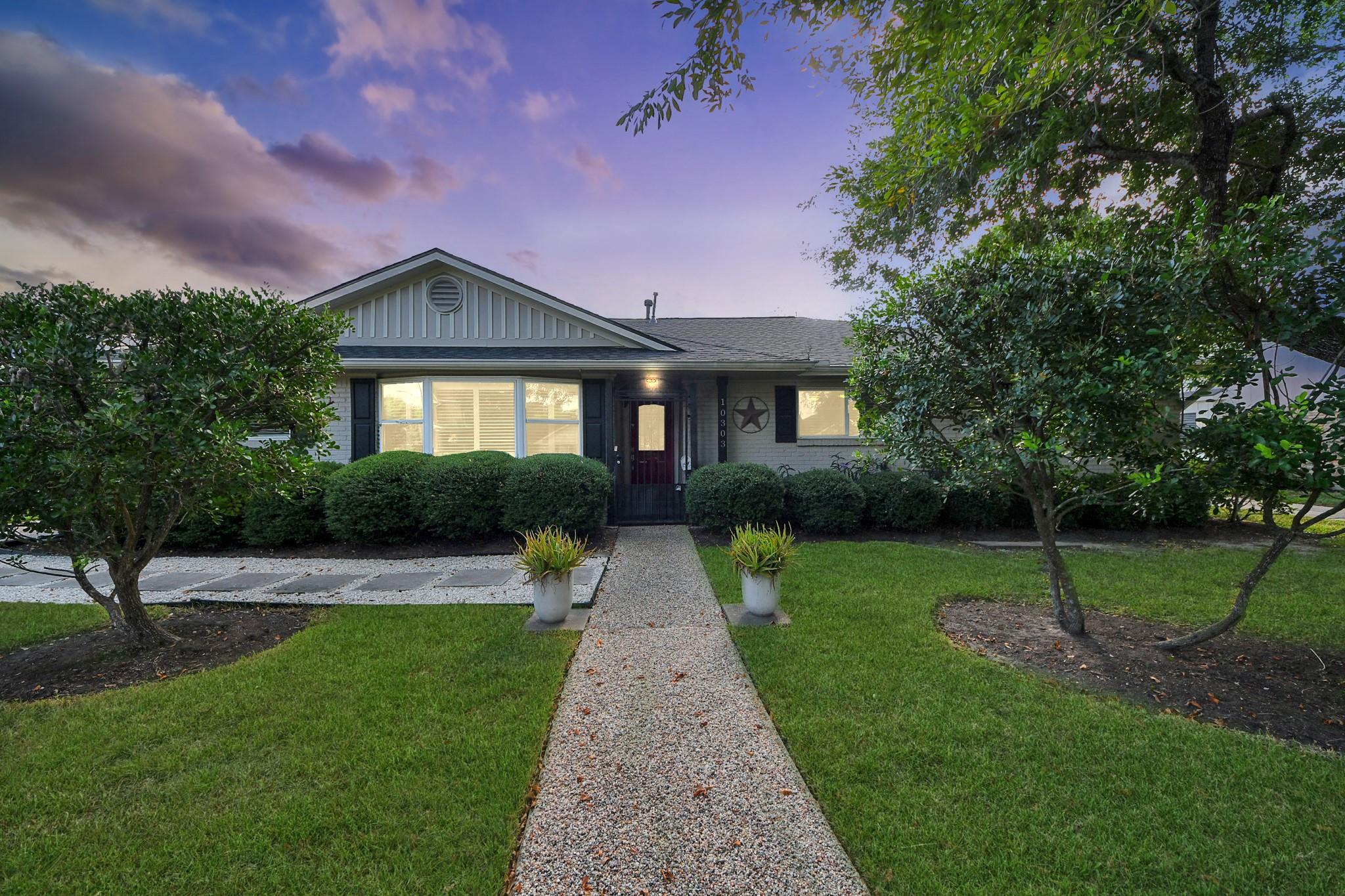10303 Greenwillow Street — photo