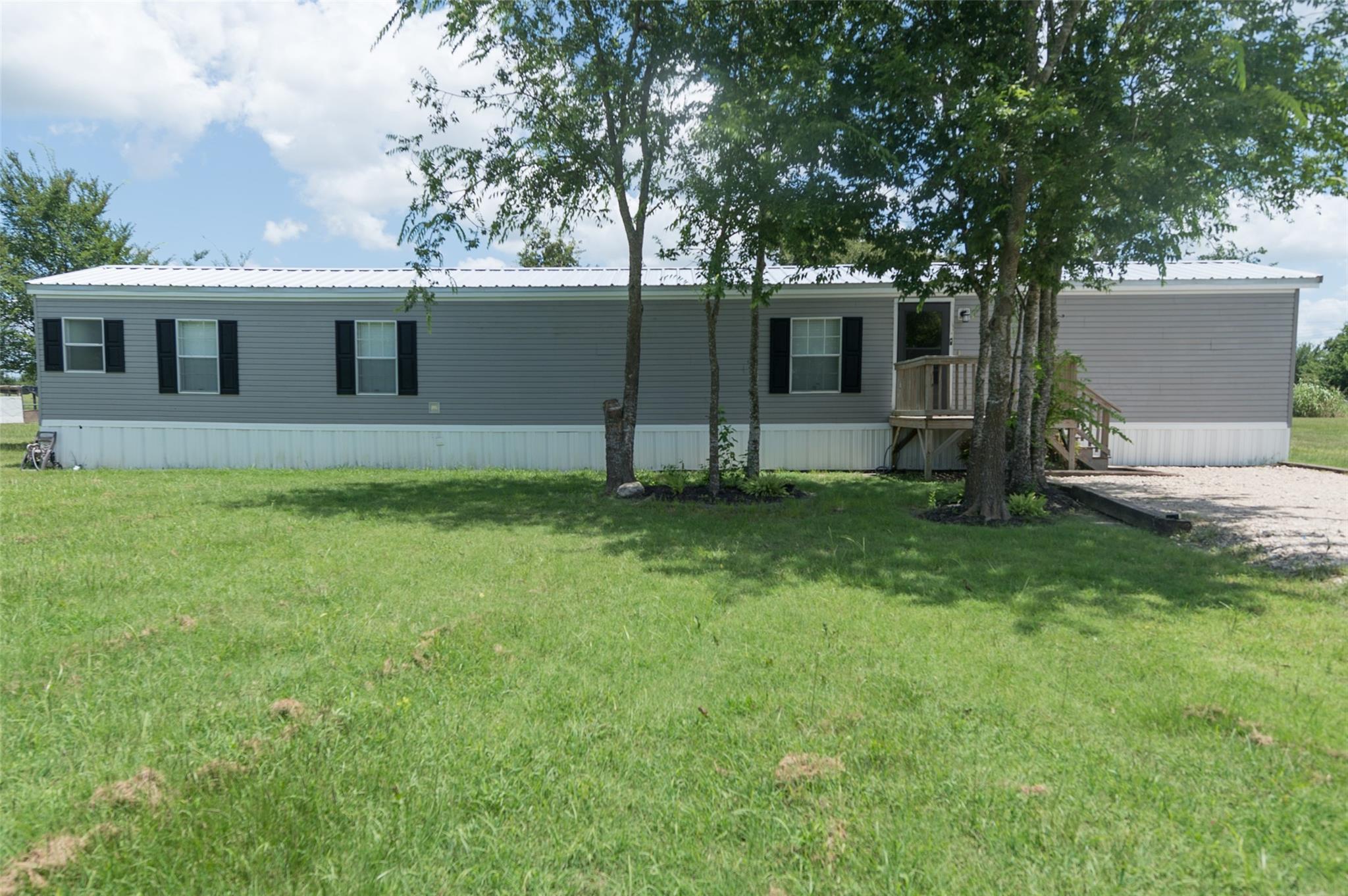 2592 County Road 152 — photo