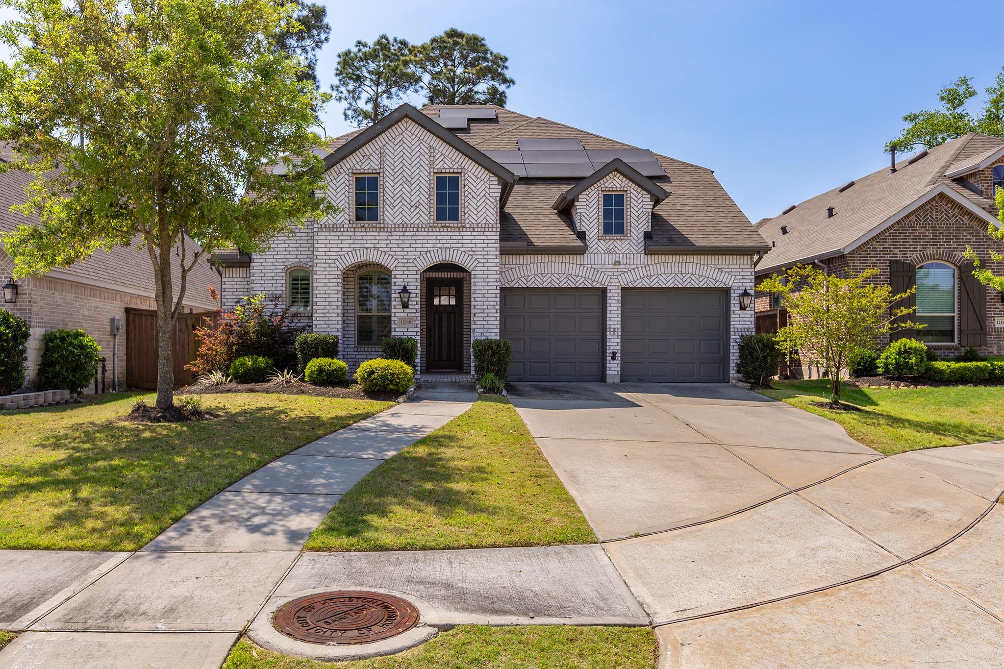 12110 Woodnote Lane — photo