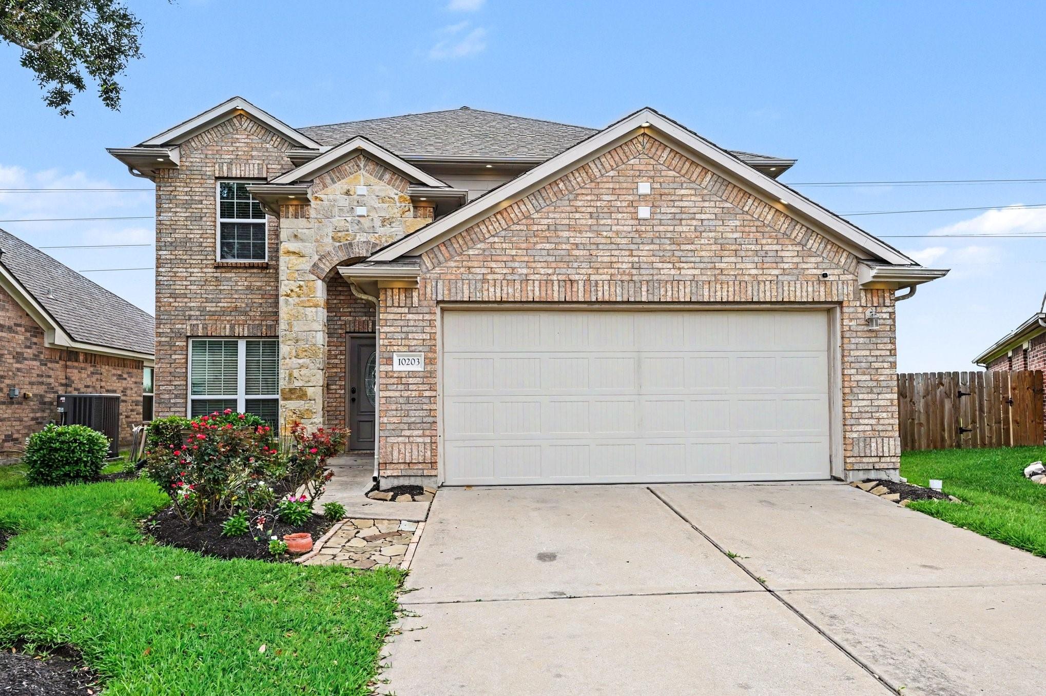 10203 Hidden Creek Falls Lane — photo