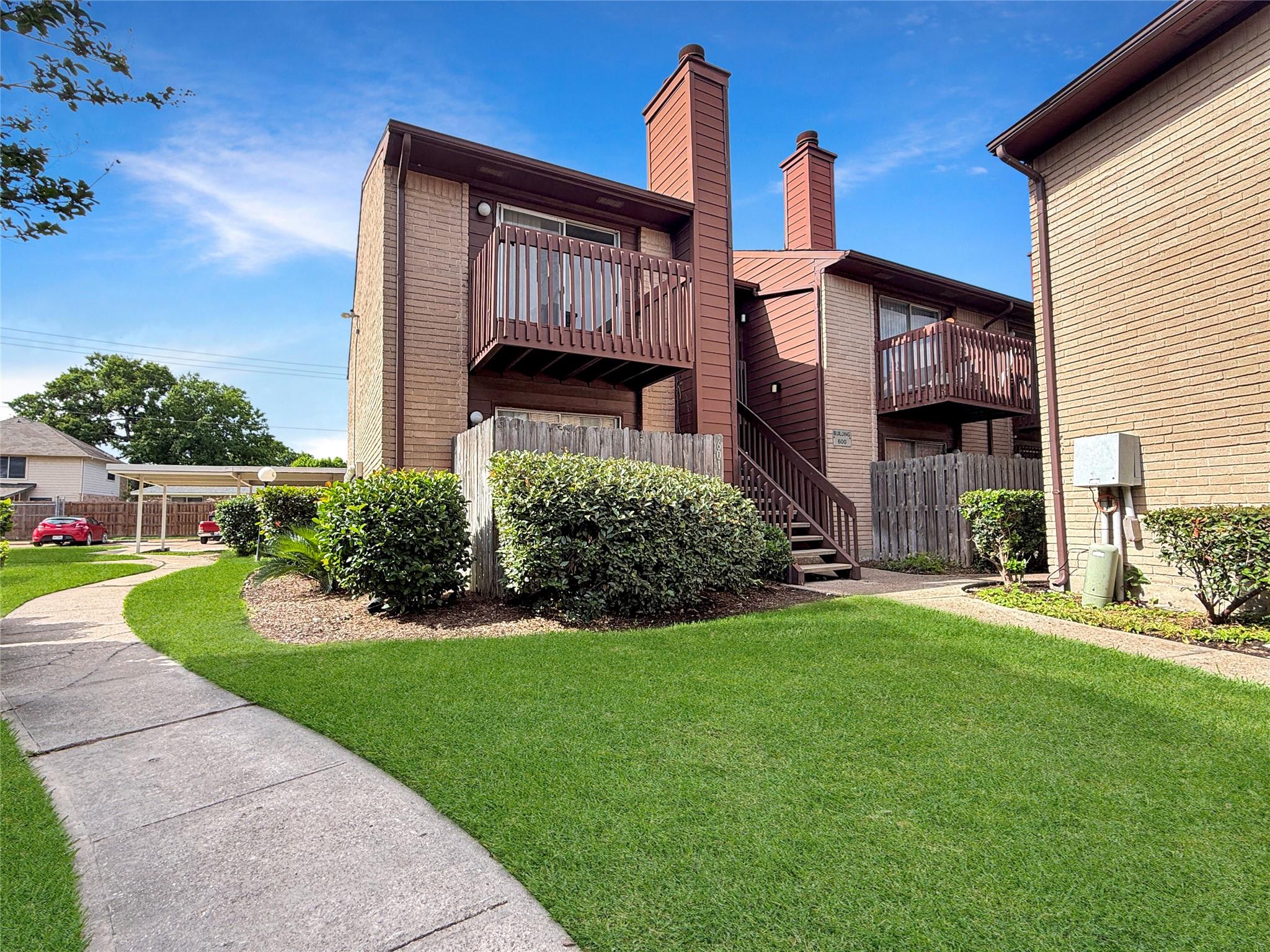 12905 Woodforest Boulevard #601 — photo