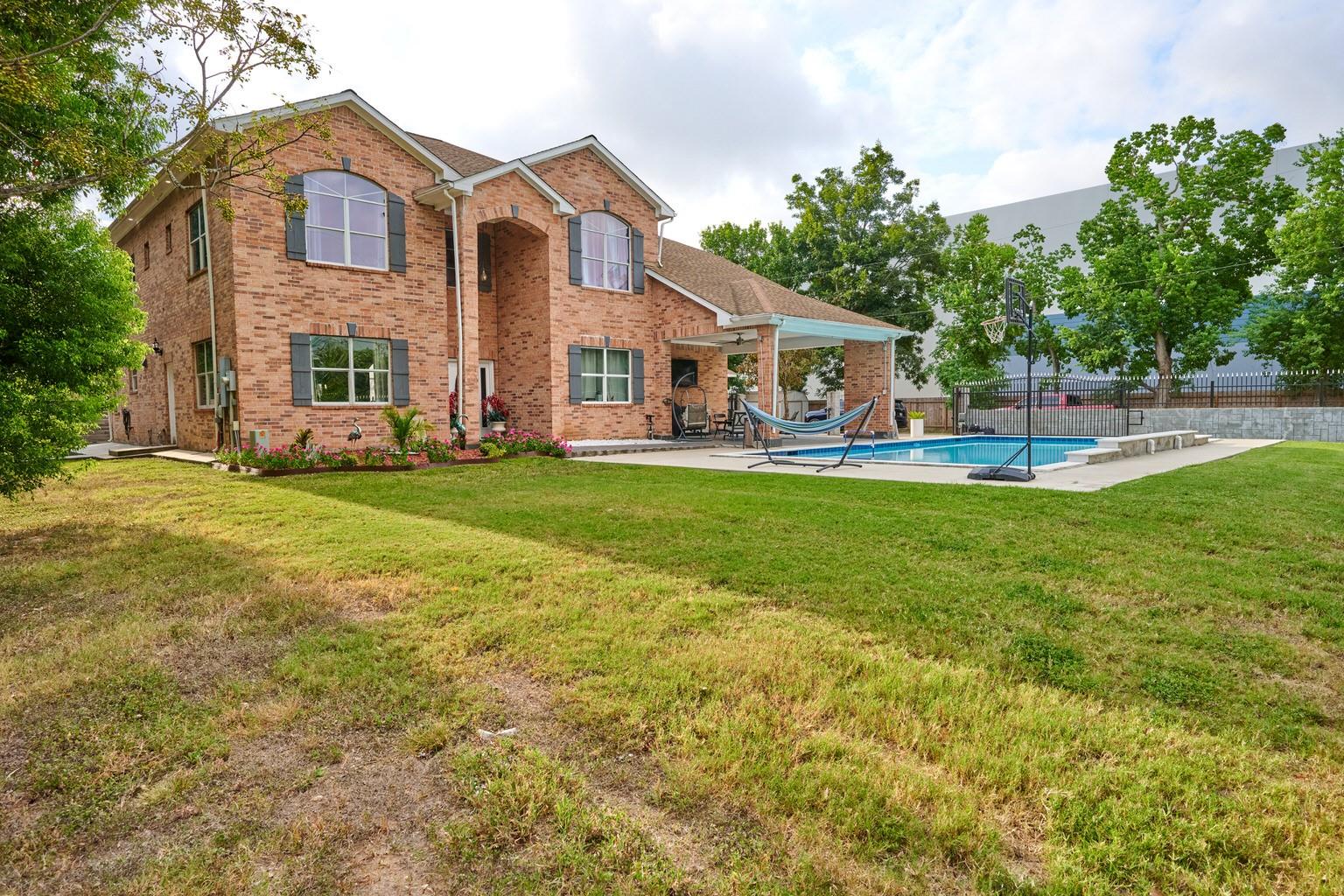5359 Allen Genoa Road — photo