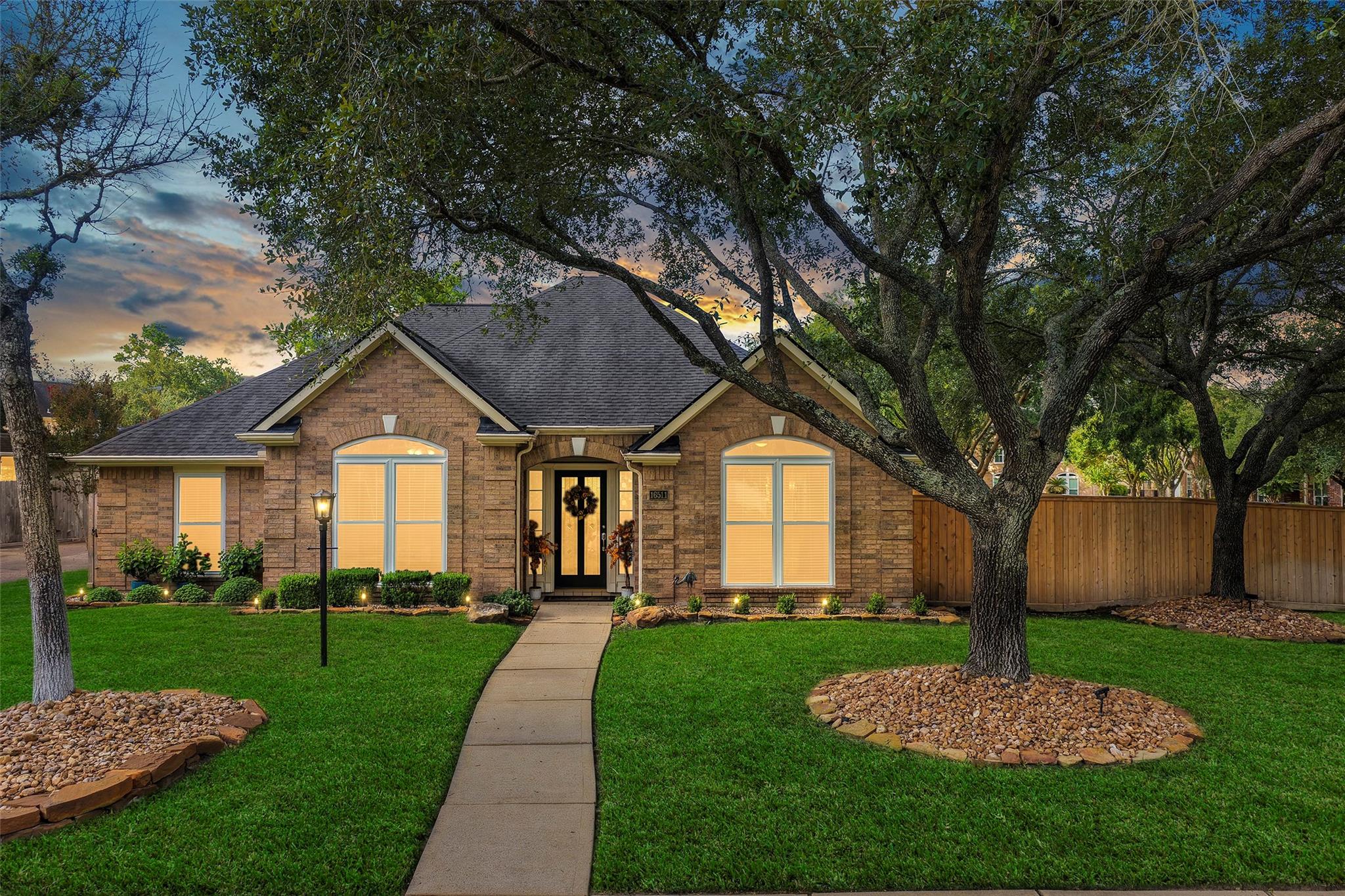 16511 Evergreen Lake Lane — photo