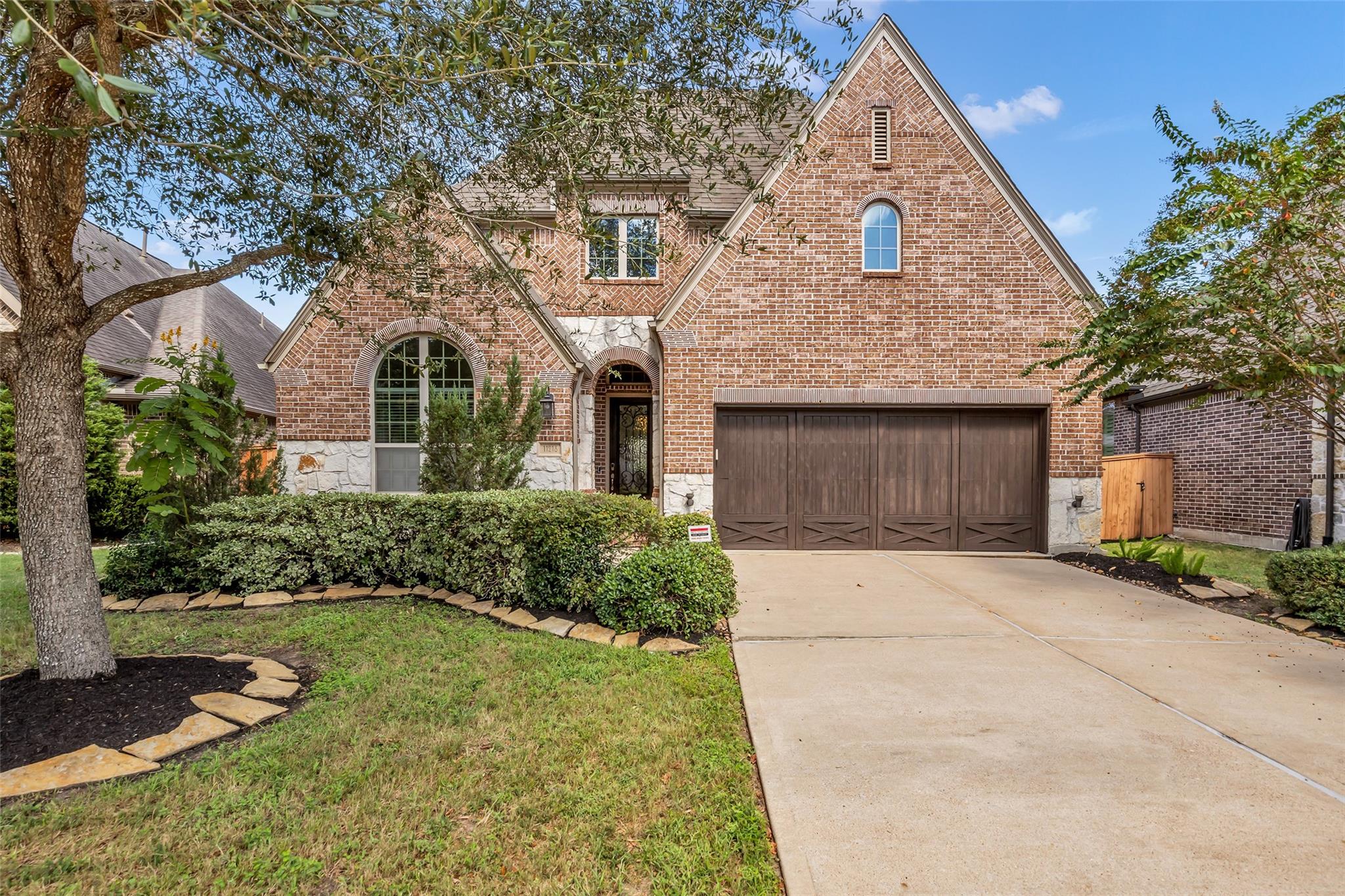 11218 Wych Elm Court — photo