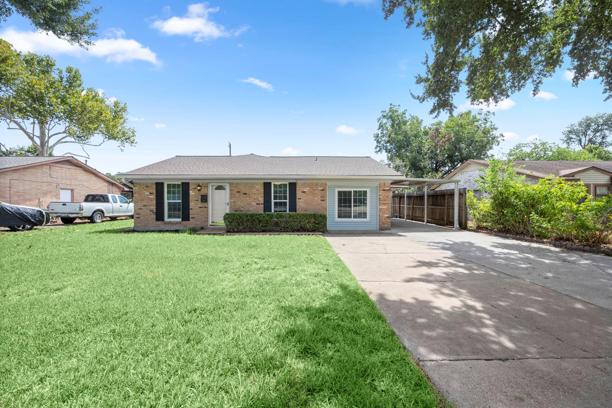 7047 Inkberry Drive — photo
