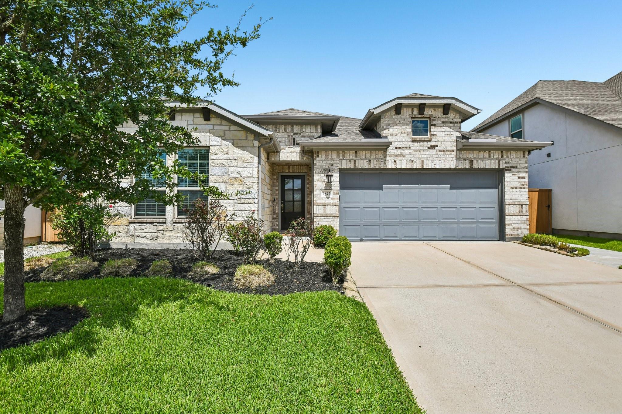 3827 Robinson Bend Drive — photo