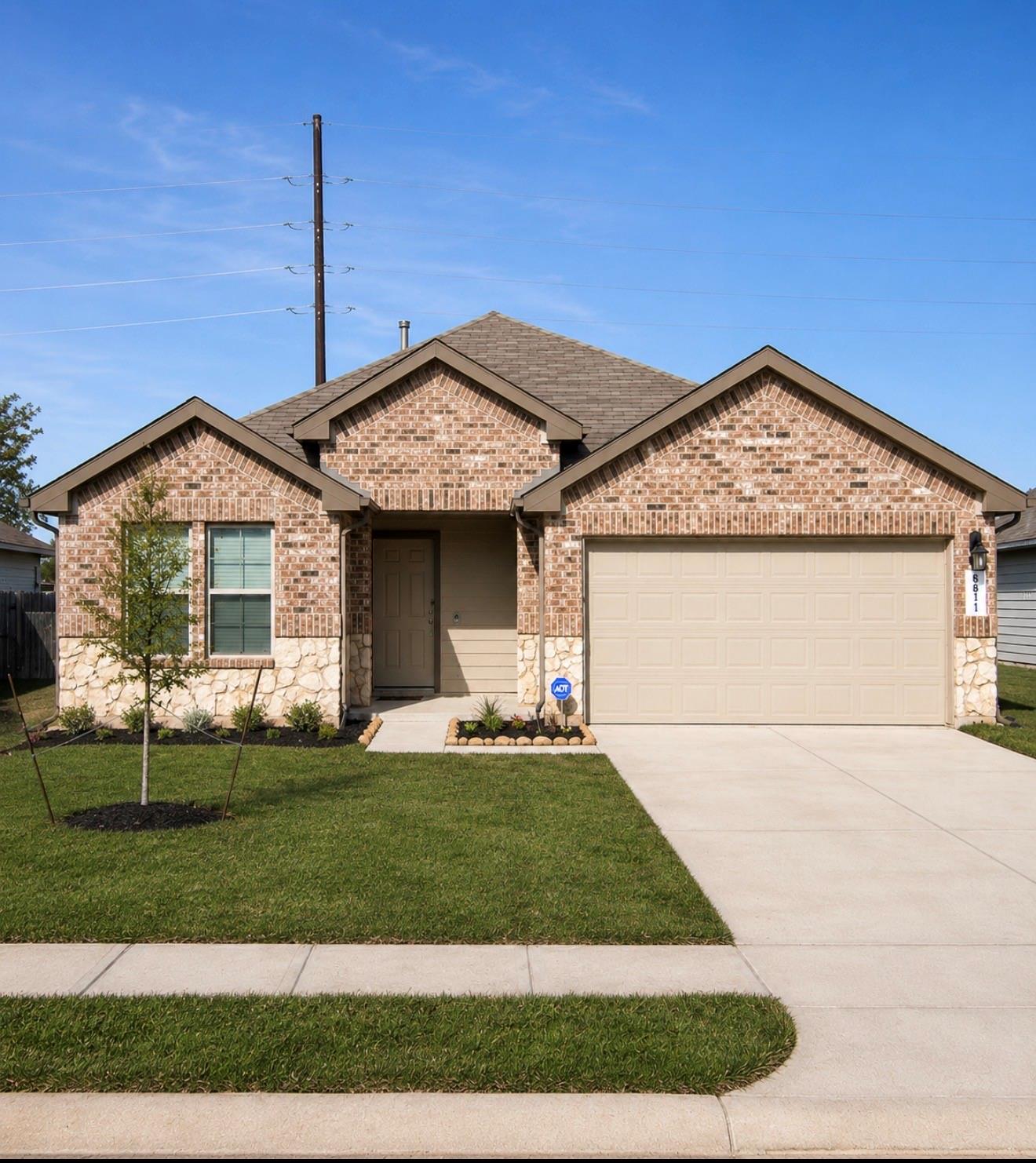 6811 Green Embers Lane — photo