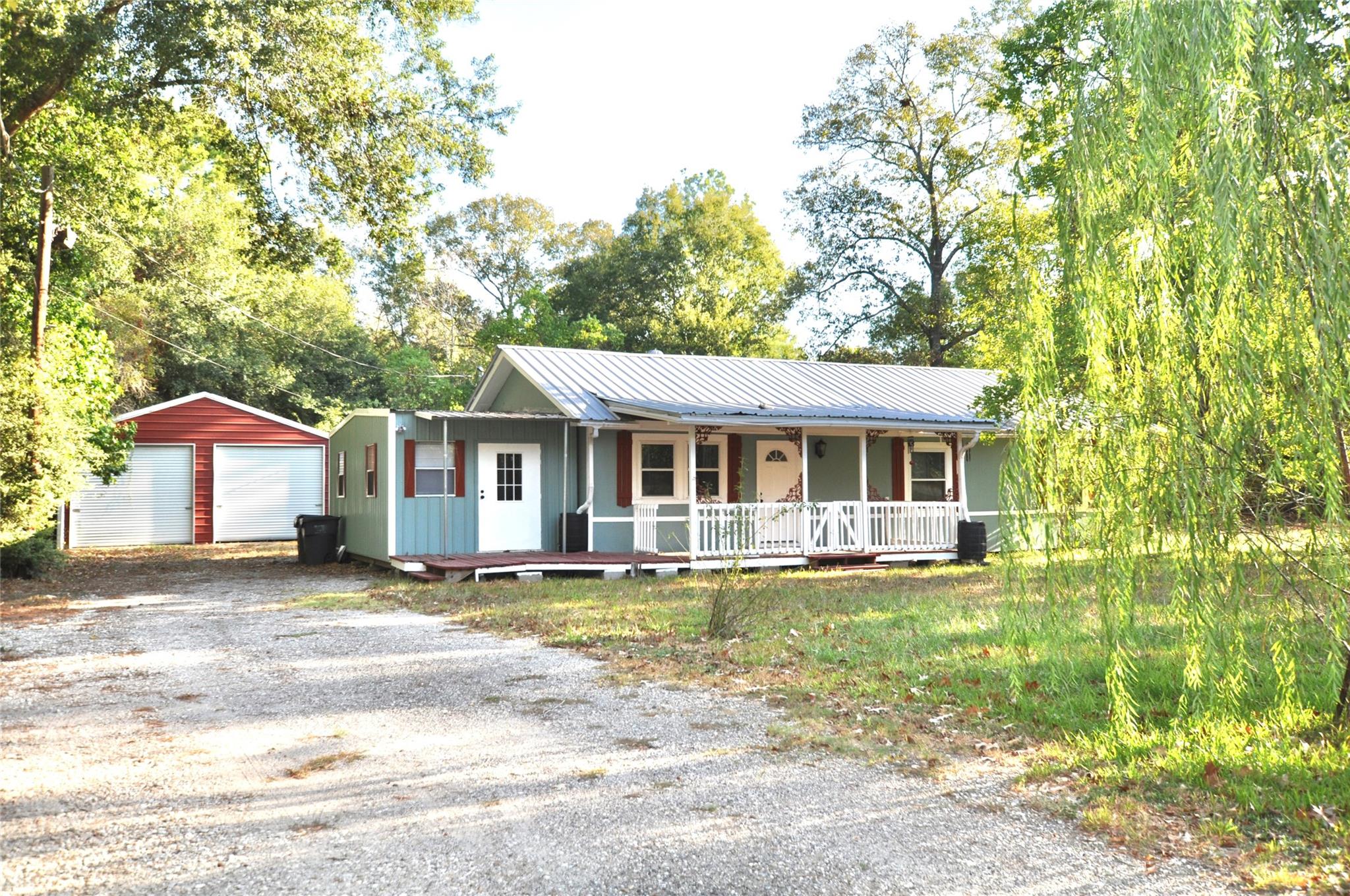 208 Blue Lake Drive — photo