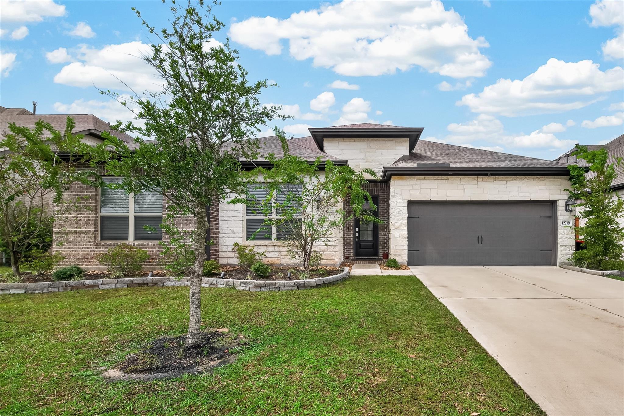 12719 Noble Fields Way — photo