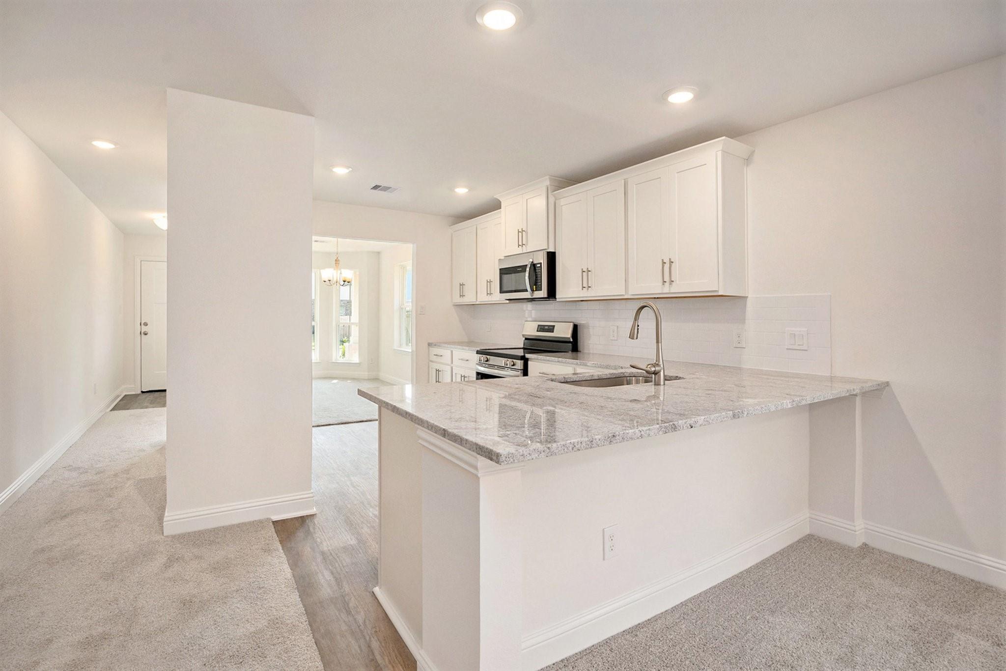412 Bryan Way, Angleton, TX 77515 — photo 3