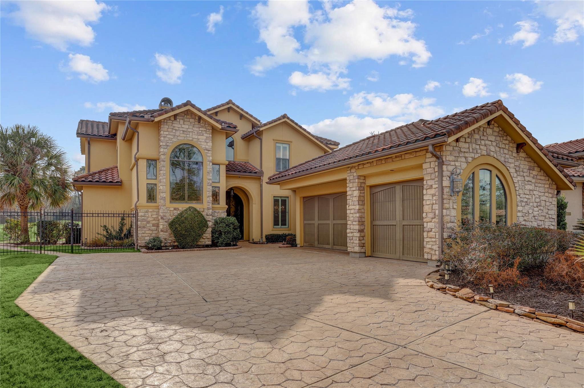 16203 Villa Fontana Way — photo