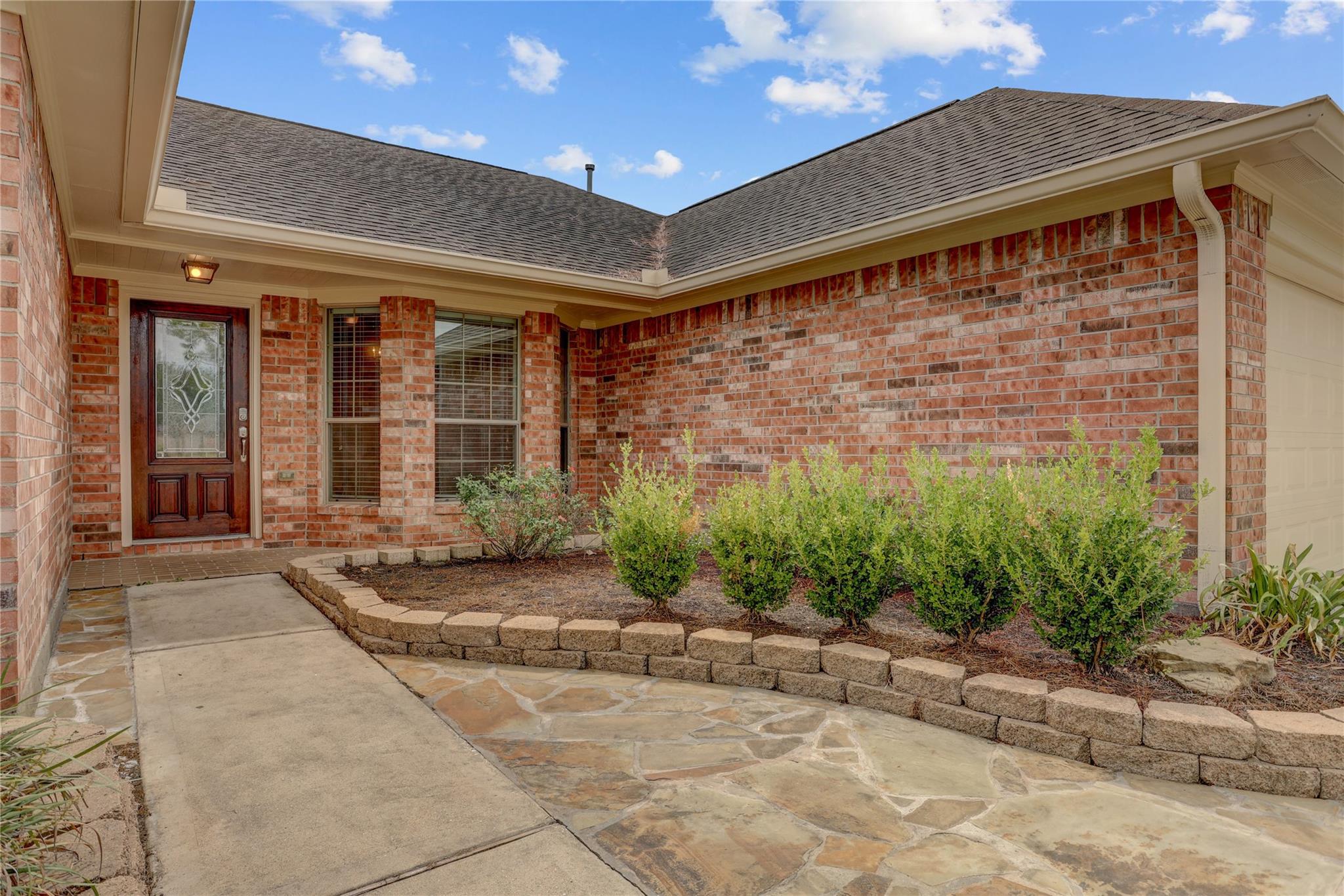 2818 J R Drive, Manvel, TX 77578 — photo 2