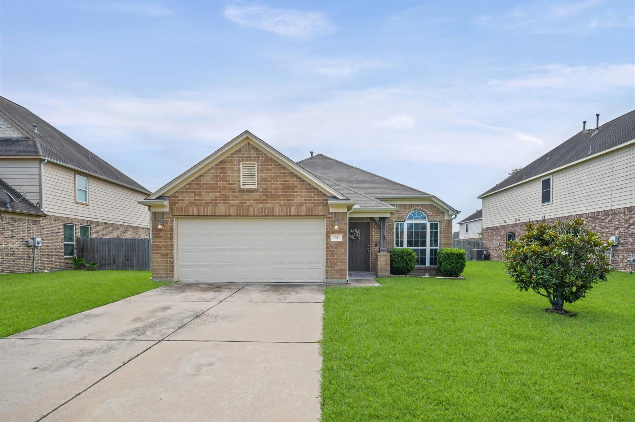 2811 Briar Breeze Drive — photo