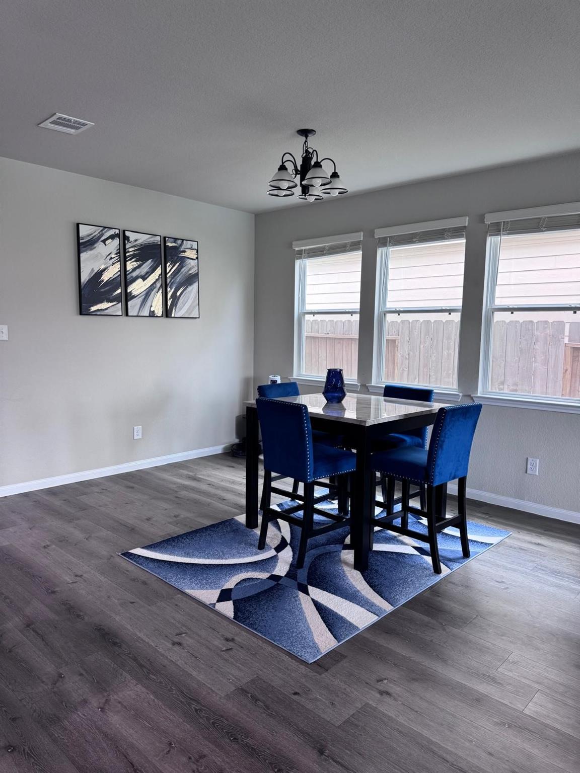 24718 Bastiani Canvas Lane — photo