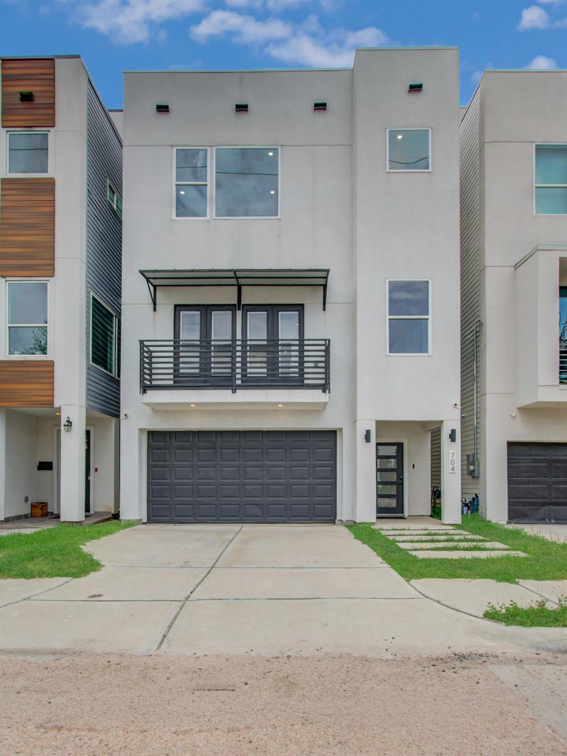 704 Gregg Street — photo