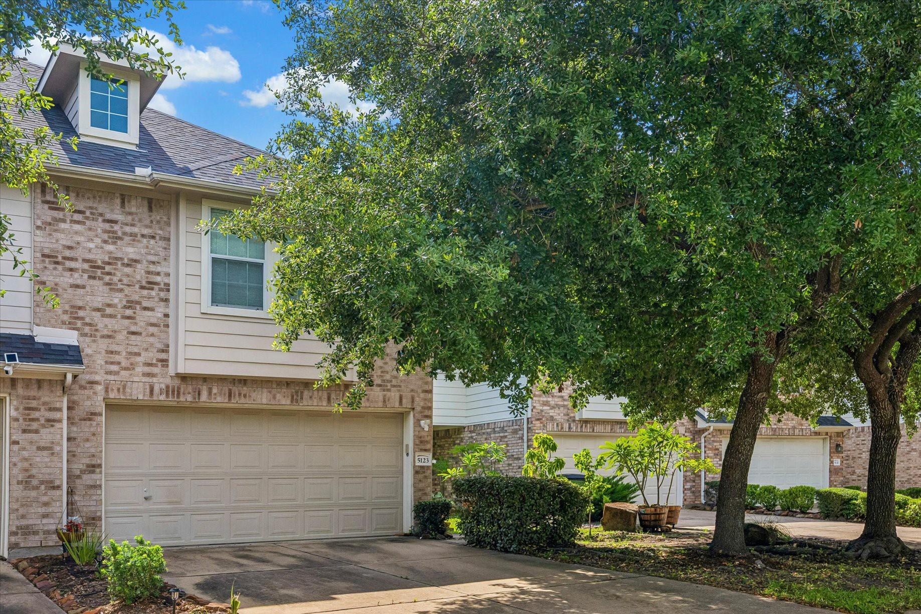 5123 Redemption Circle — photo