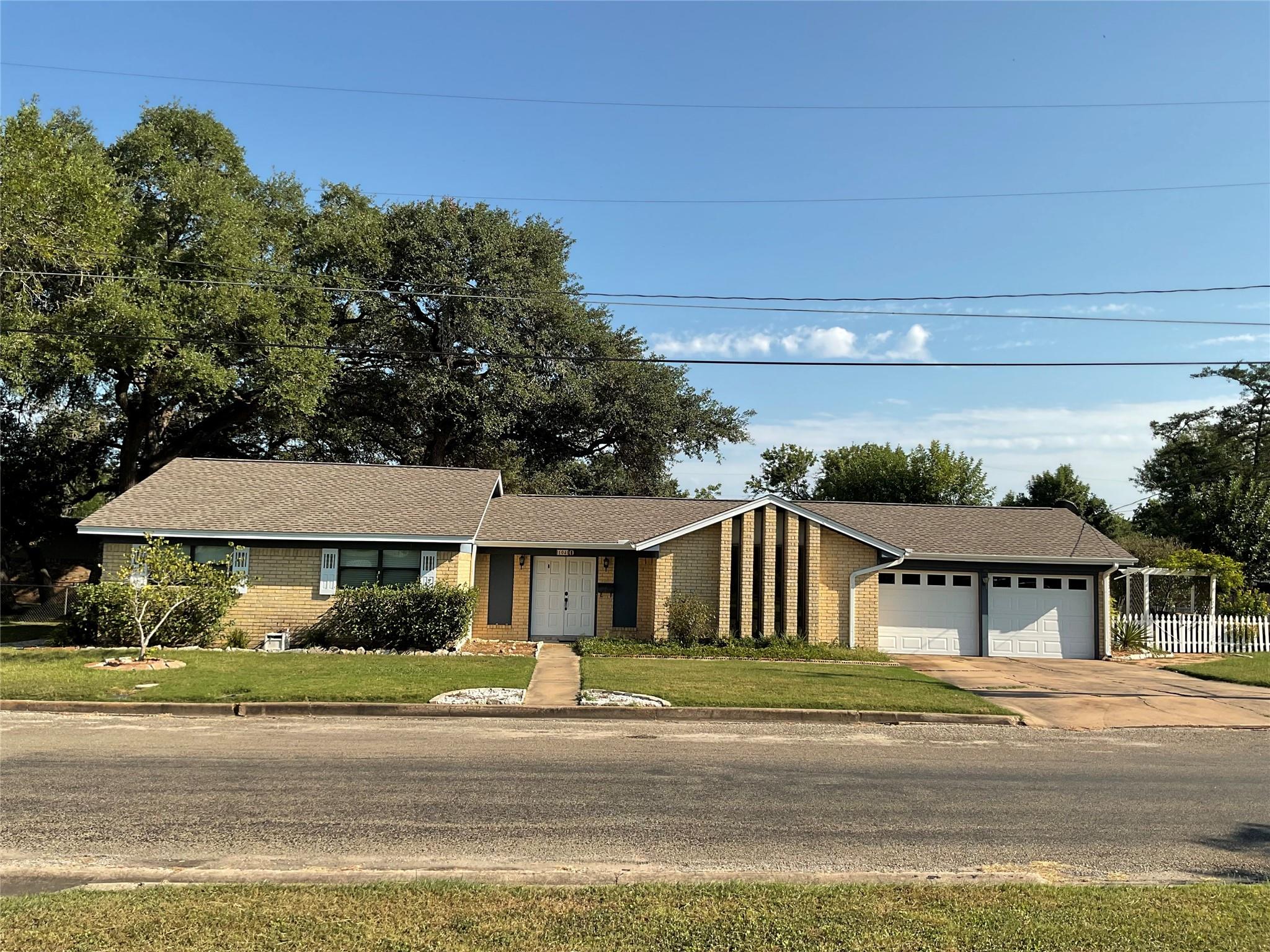 104 Hessler Drive — photo
