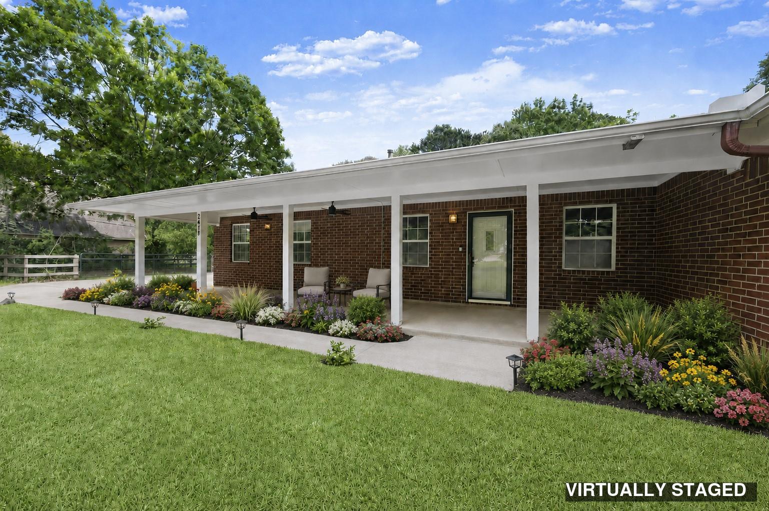 2418 Pebble Lake Drive — photo