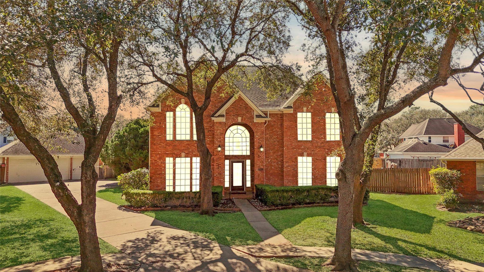 2027 Richland Court — photo