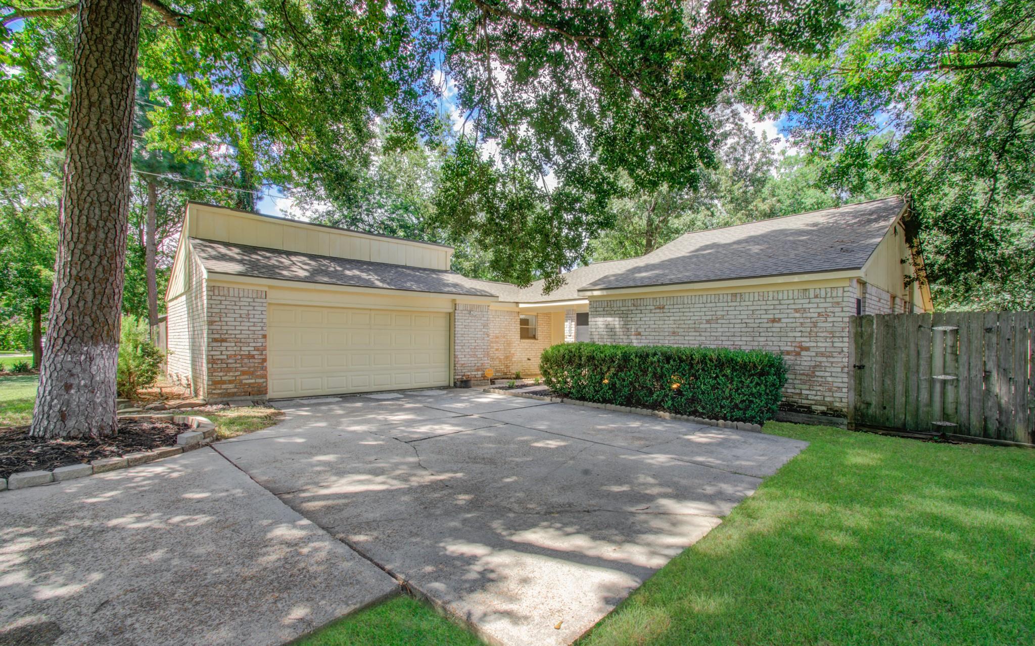 25223 Lynbriar Lane — photo