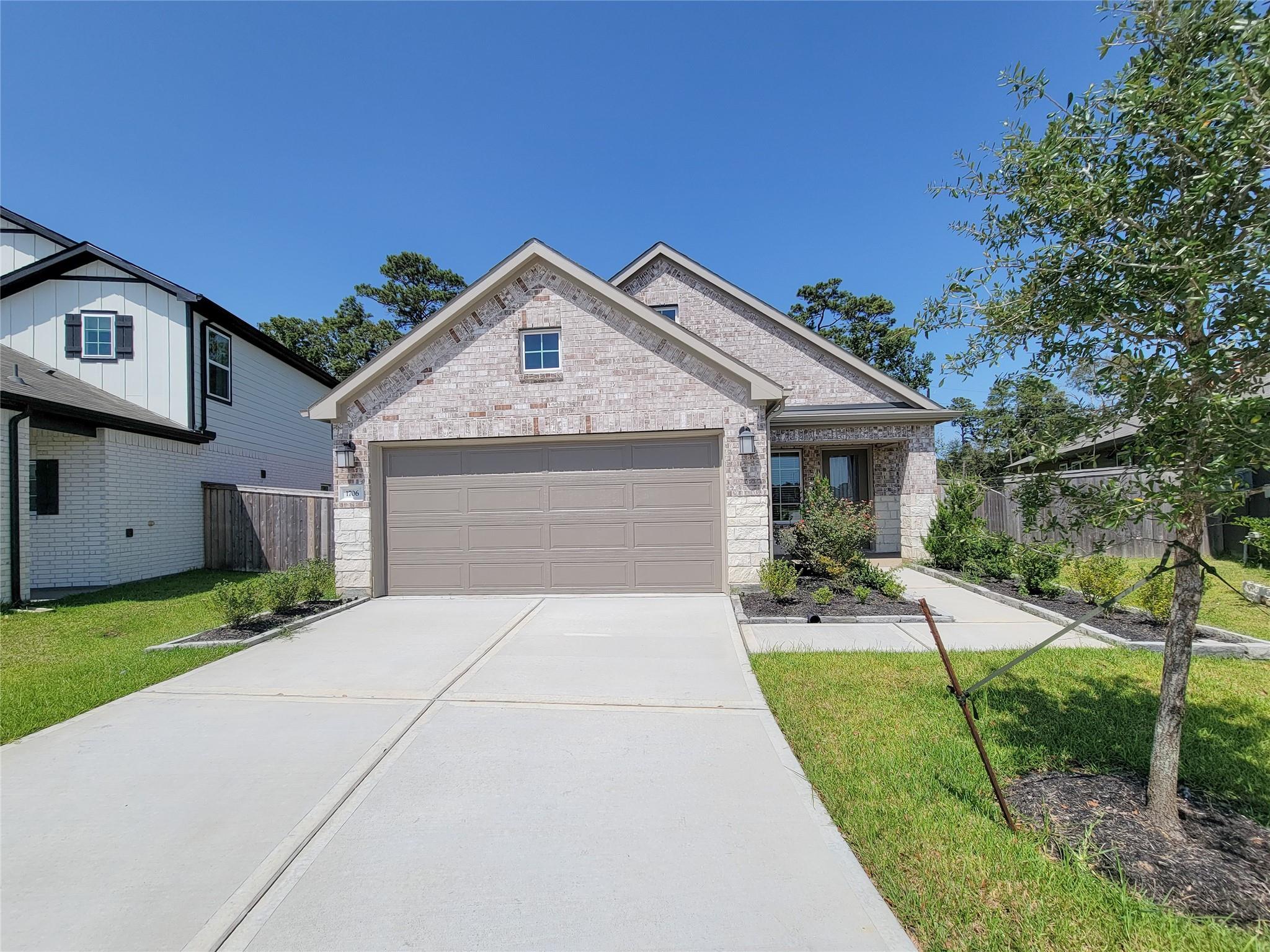 1706 Serenity Moon Drive — photo