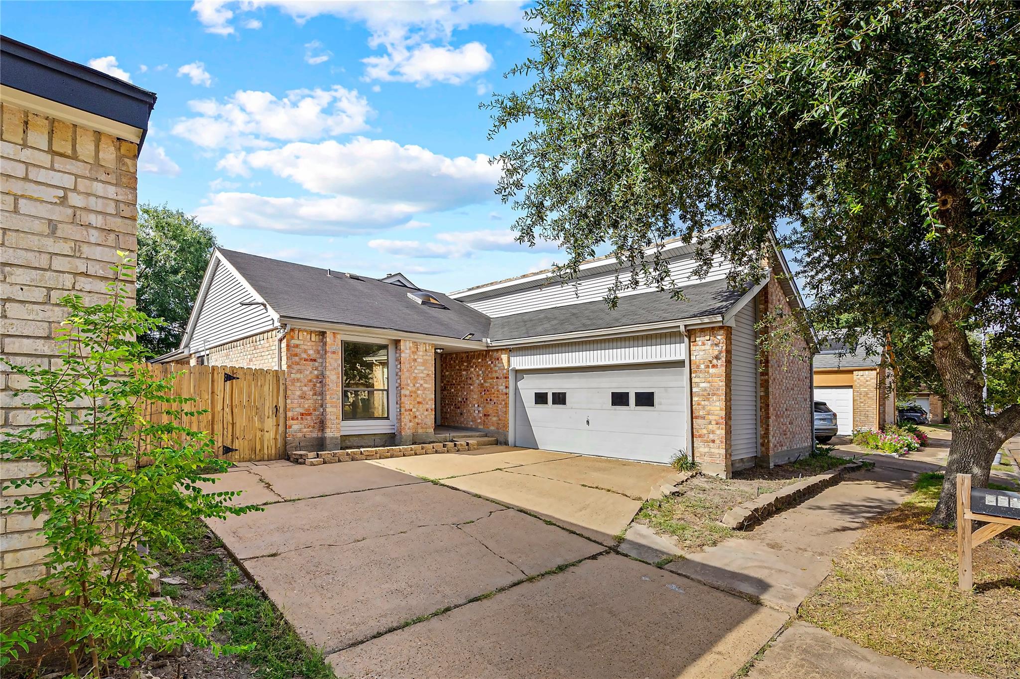 8511 Fawn Terrace Drive — photo