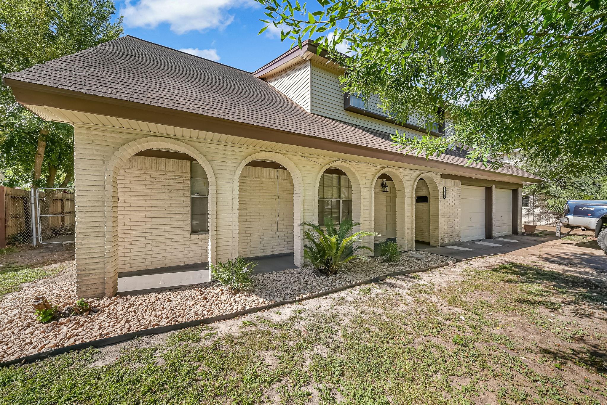 1410 Parkside Drive — photo
