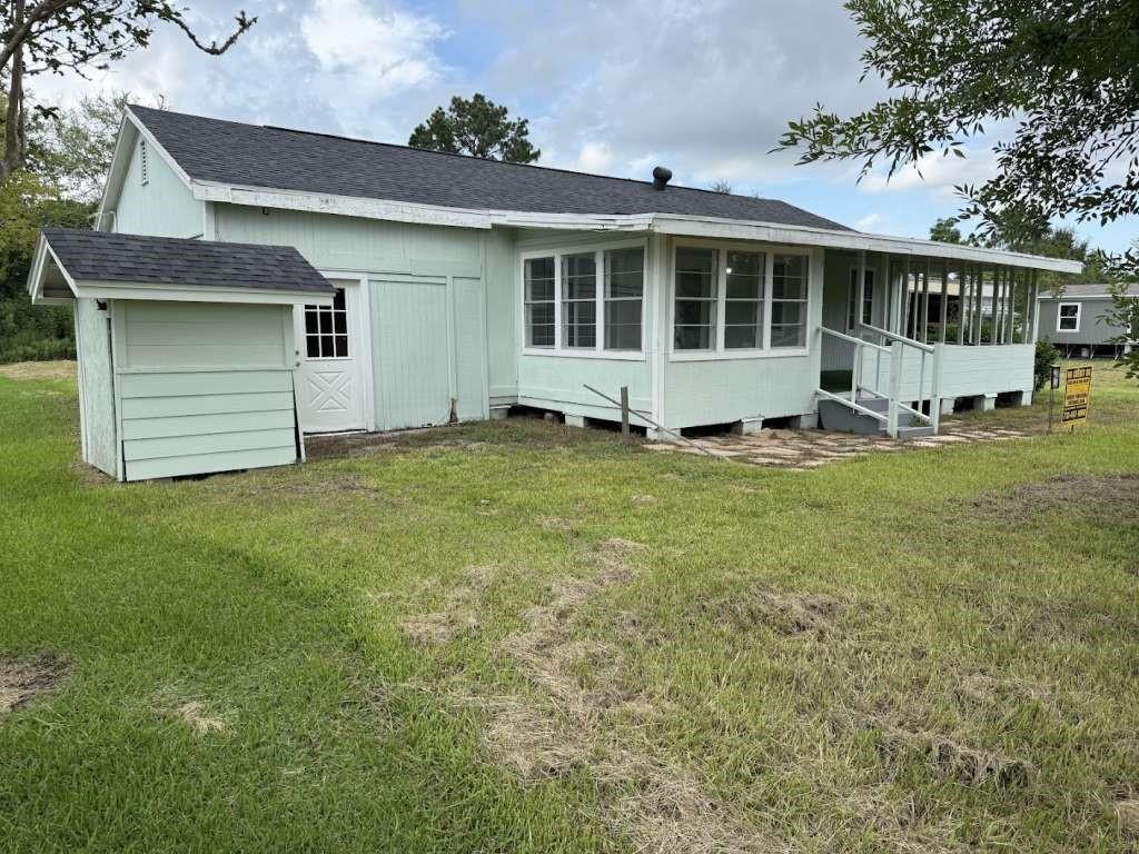 122 S Circle Drive — photo