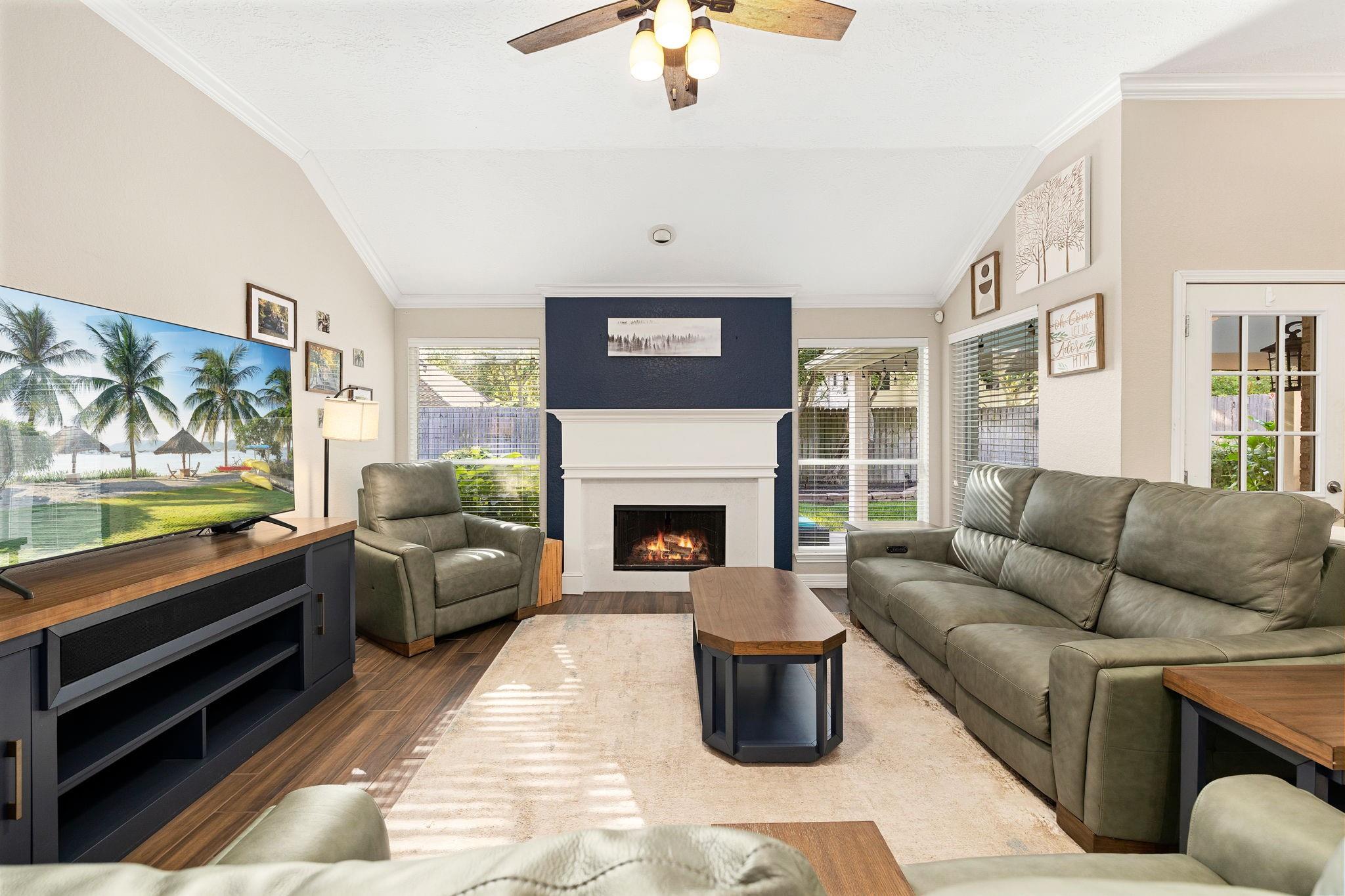 5104 Carefree Drive — photo