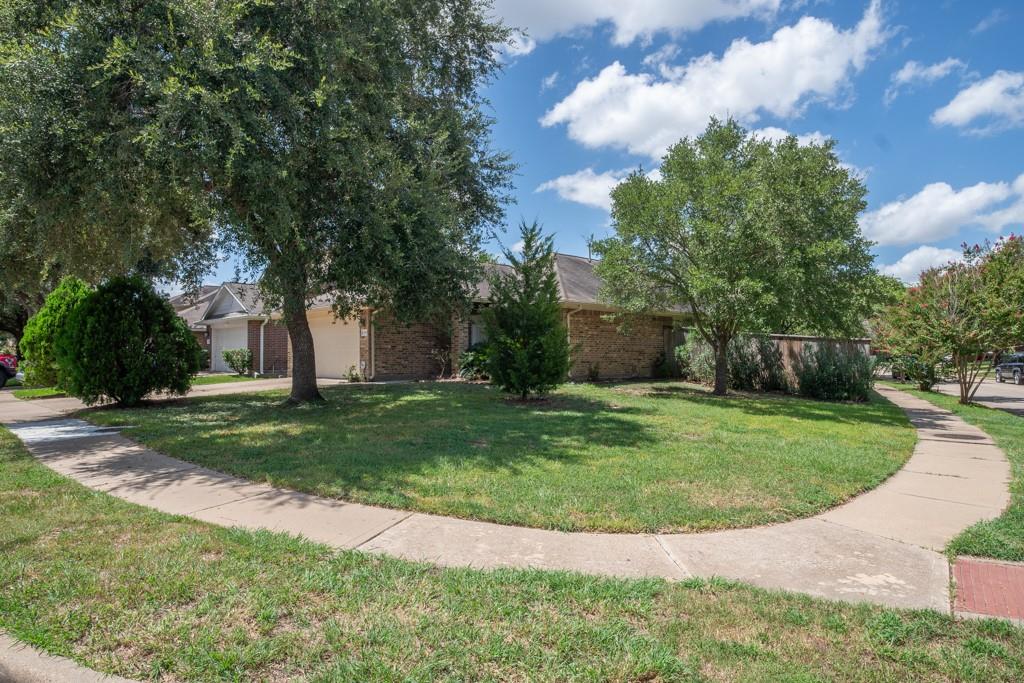 4759 Wind Trace Drive, Katy, TX 77449 — photo 2