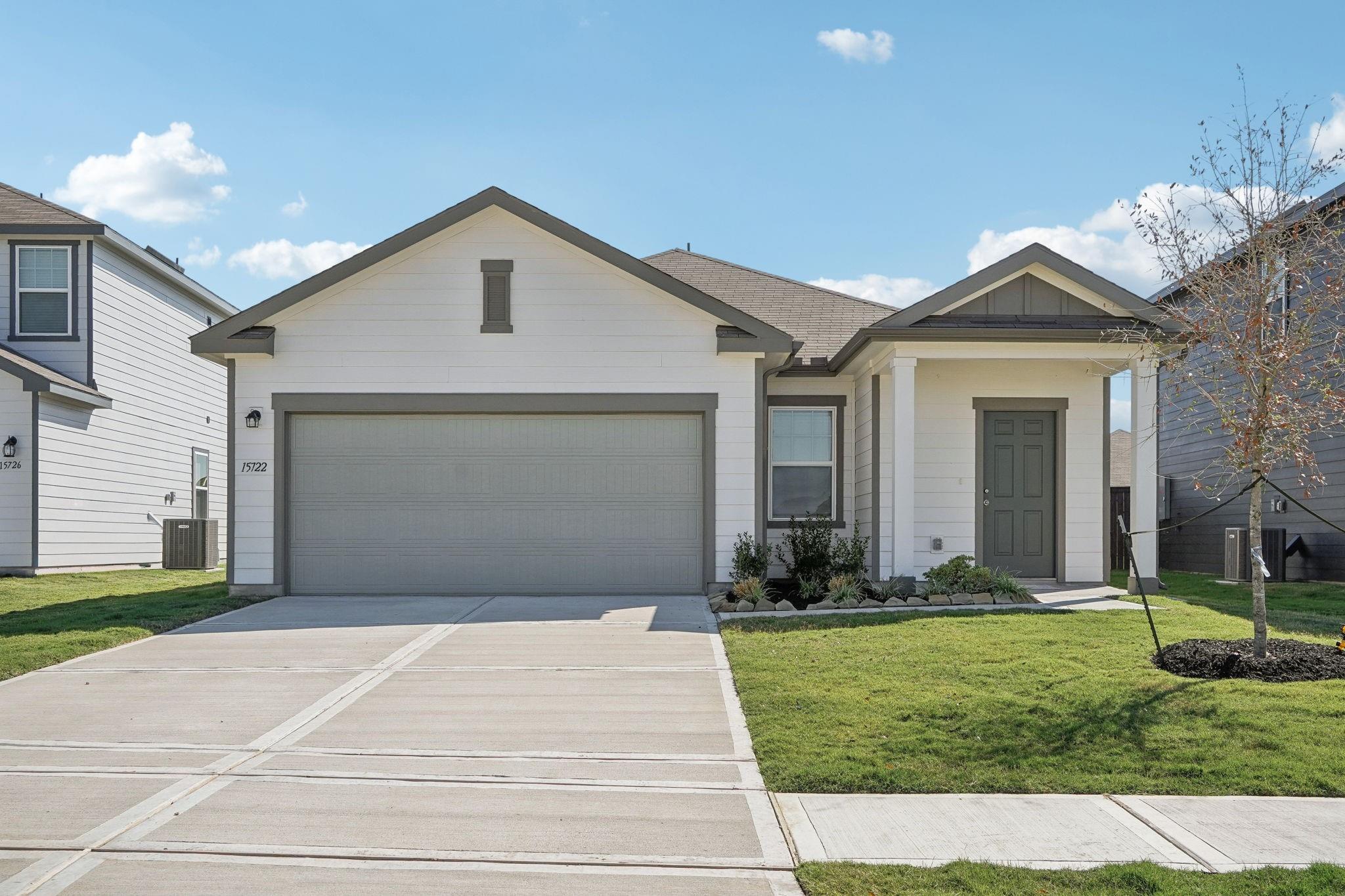 2411 Evergreen Falls Drive — photo