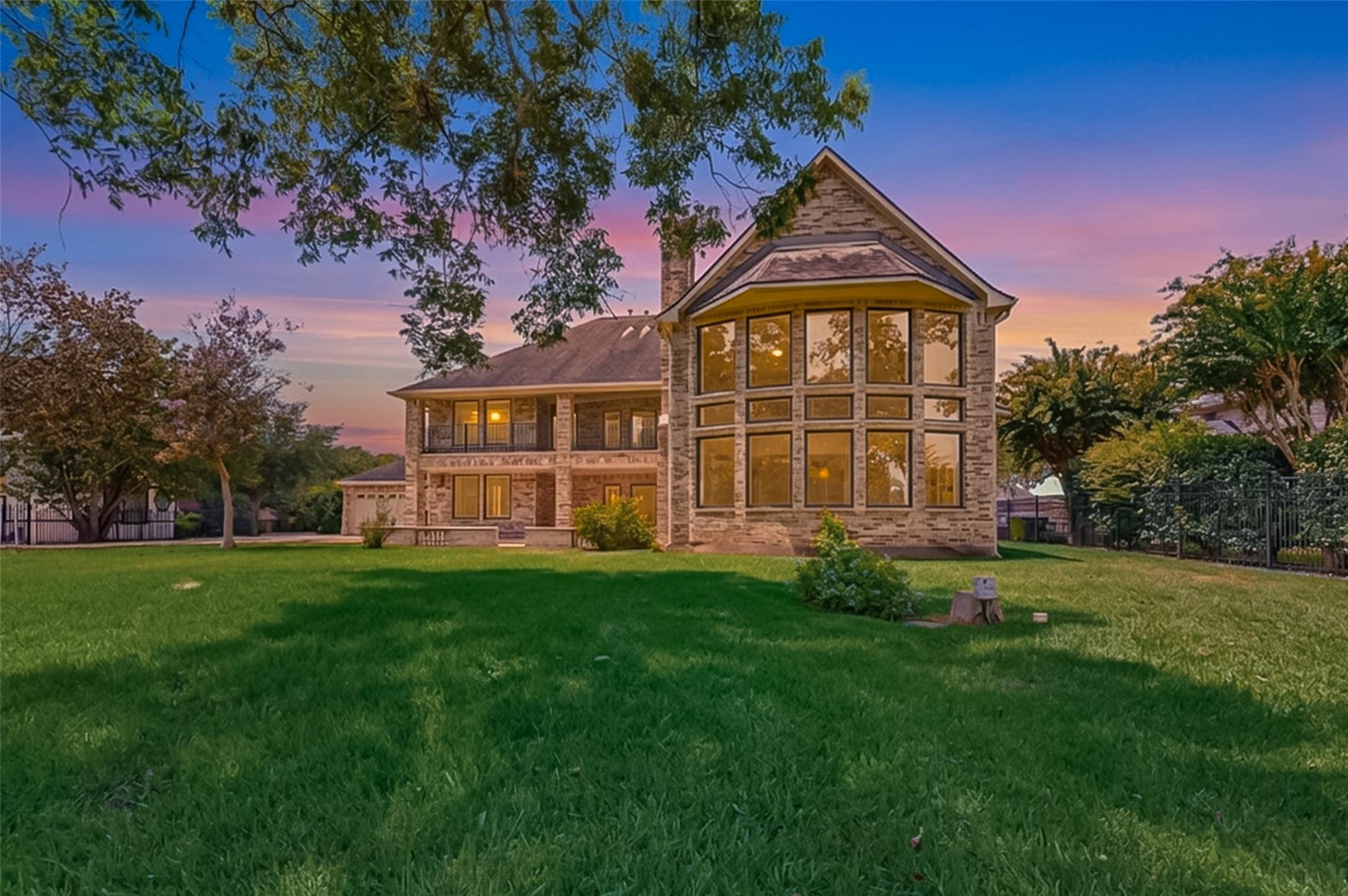 4334 Crystal Ridge Street — photo