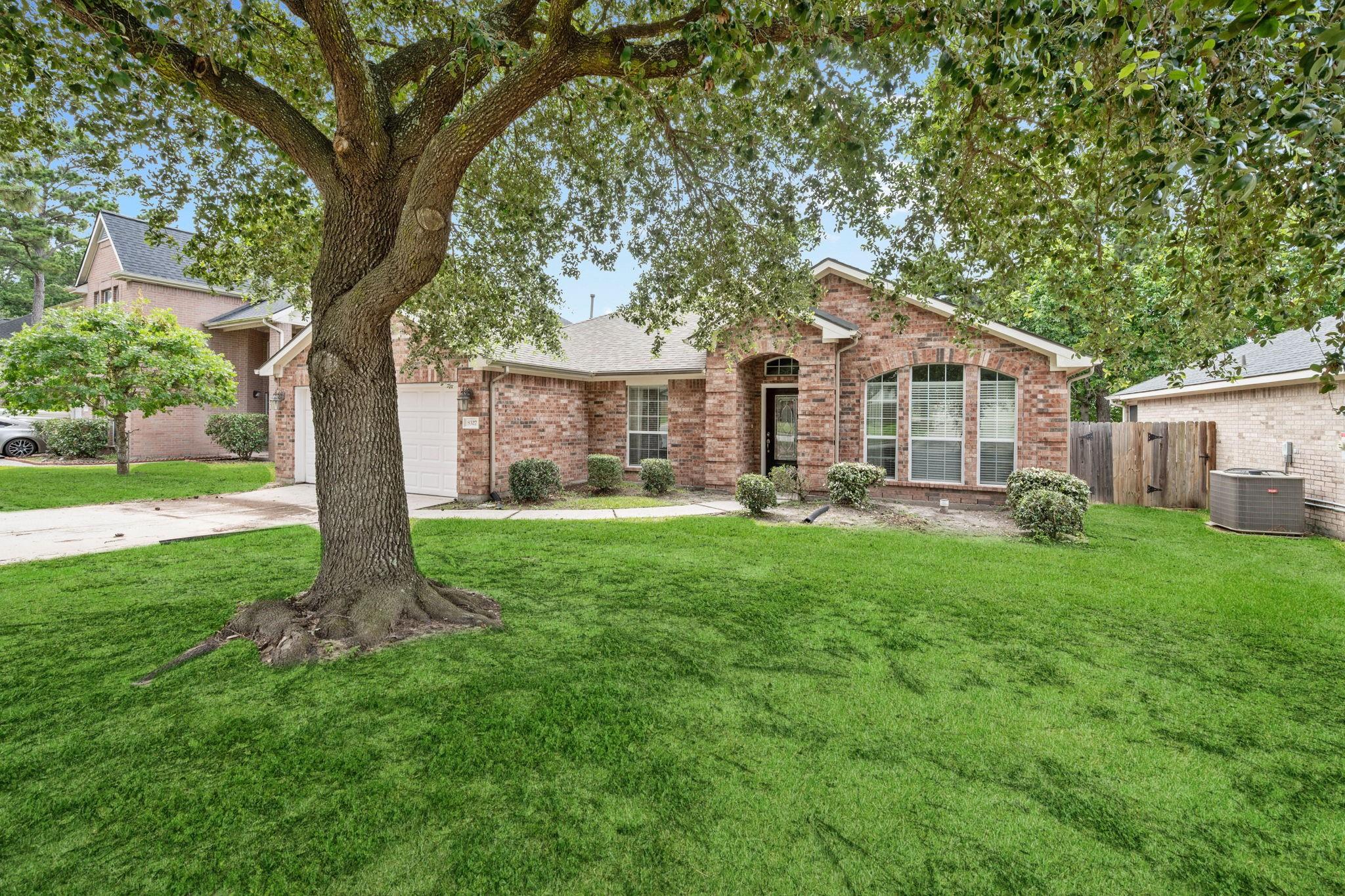 8327 Sports Haven Drive — photo