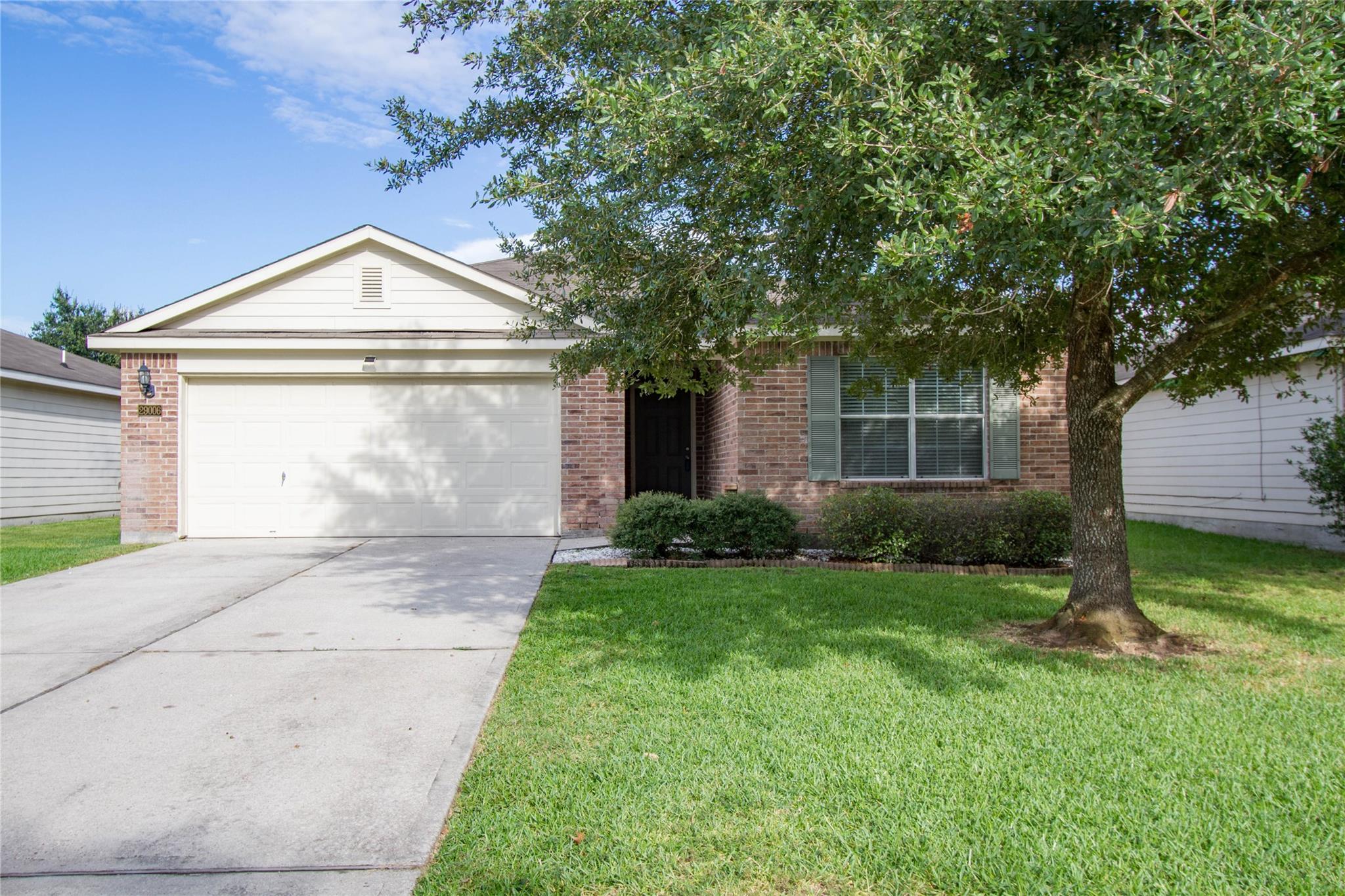 29006 Trinity River Drive, Spring, TX 77386 — photo 2