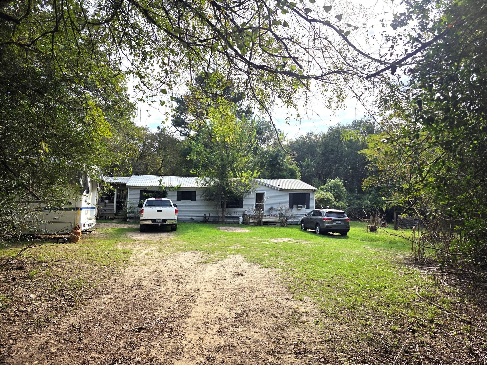 17427 Lone Star Road — photo