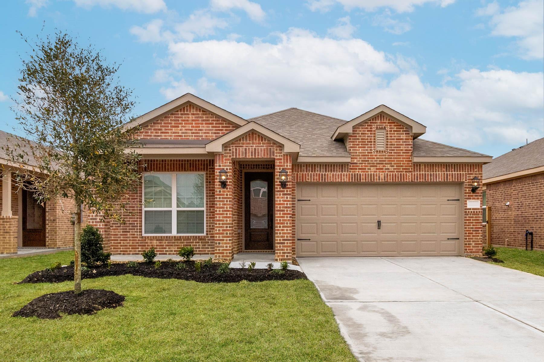 910 Whispering Winds Drive — photo